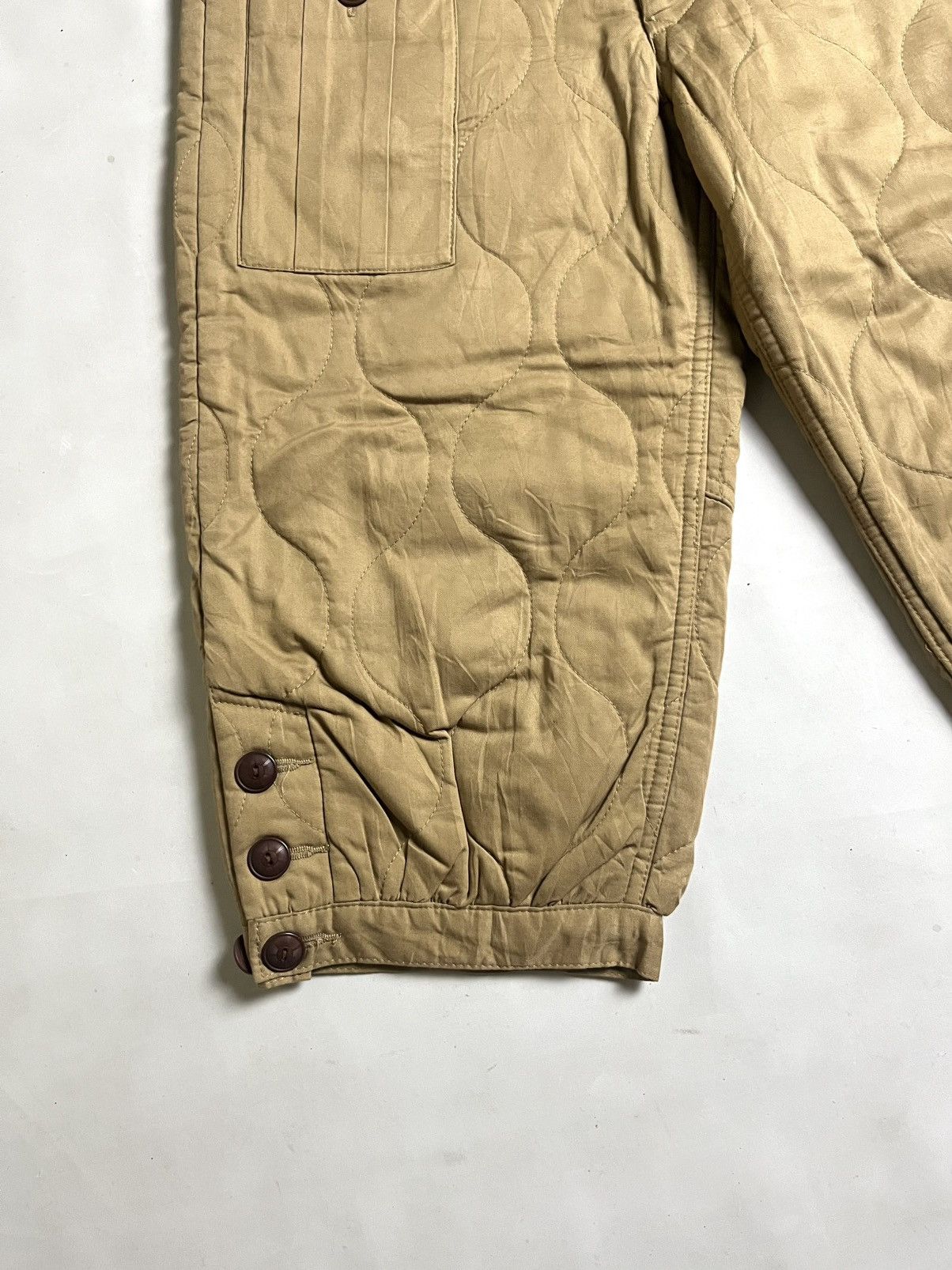 Beams Plus × Engineered Garments Beams Boy Quilted Military Shorpant Size US 30 / EU 46 - 3 Thumbnail