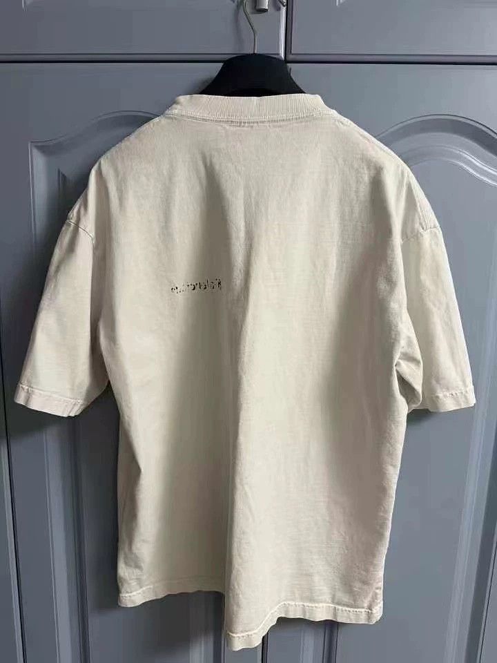 Balenciaga Balenciaga Front and back small fuzzy logo short sleeve Size US S / EU 44-46 / 1 - 2 Thumbnail