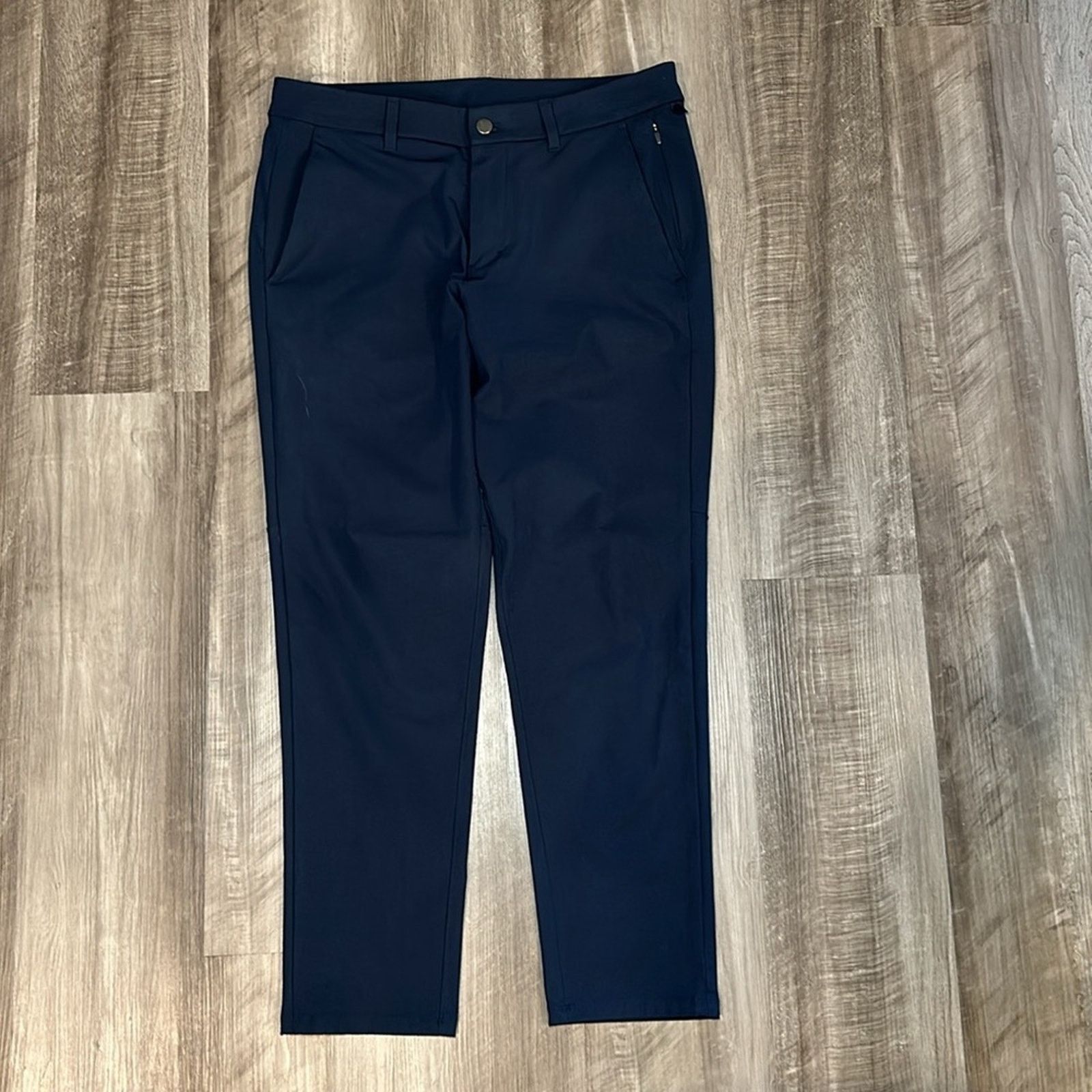 Lululemon Lululemon Commission Slim Fit Pants - 33 Size US 33 - 2 Thumbnail