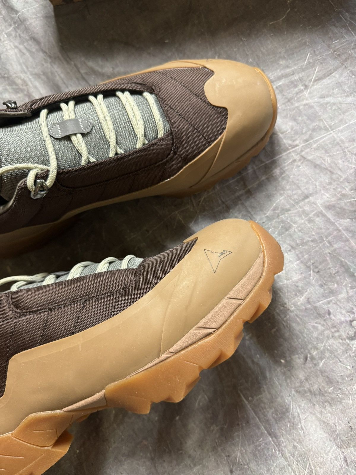 ROA Katharina Sneakers in Brown