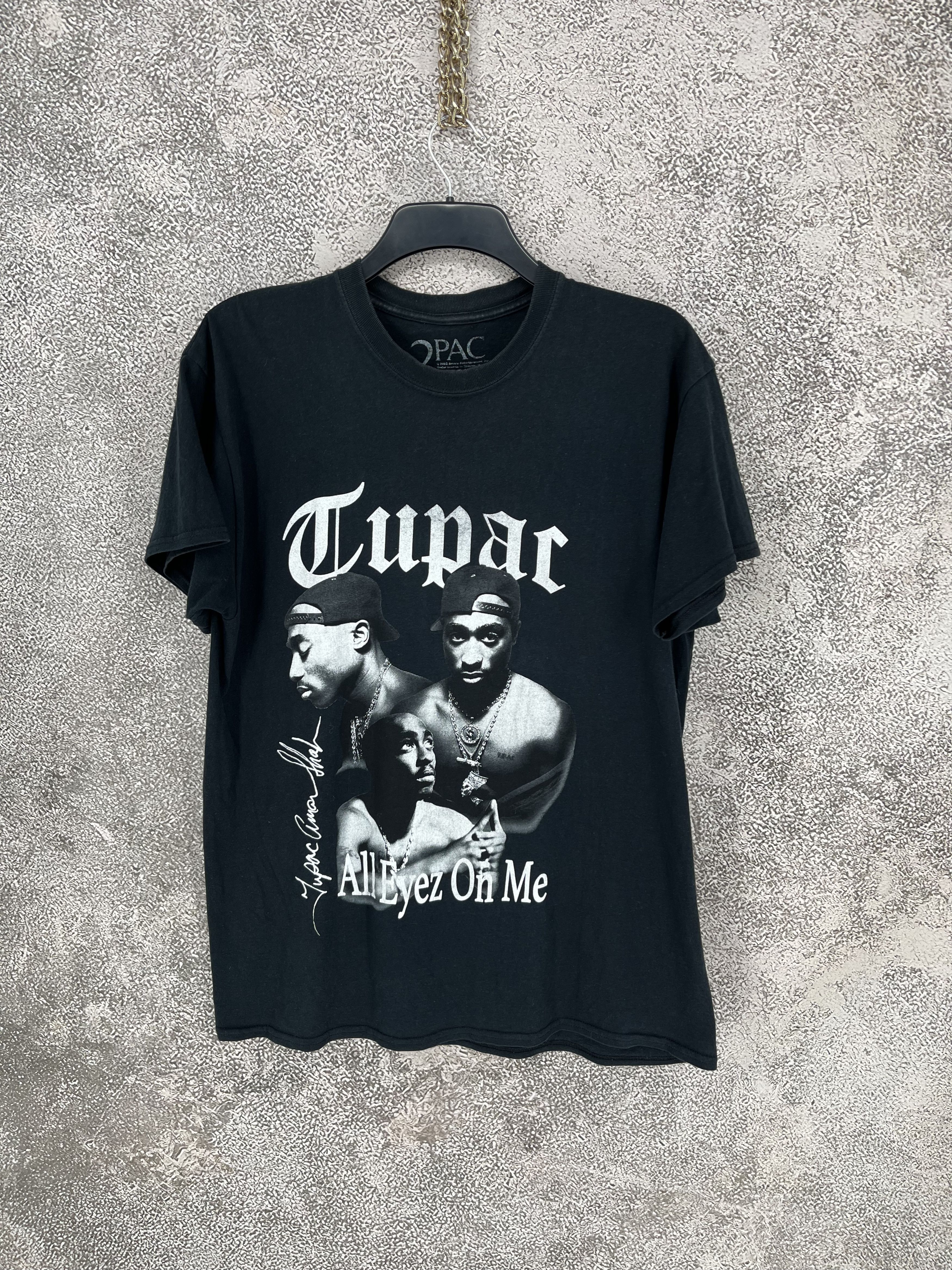 Band Tees 2PAC Rap All Eyez On Me Vintage T-Shirt Size M Size US M / EU 48-50 / 2 - 1 Thumbnail