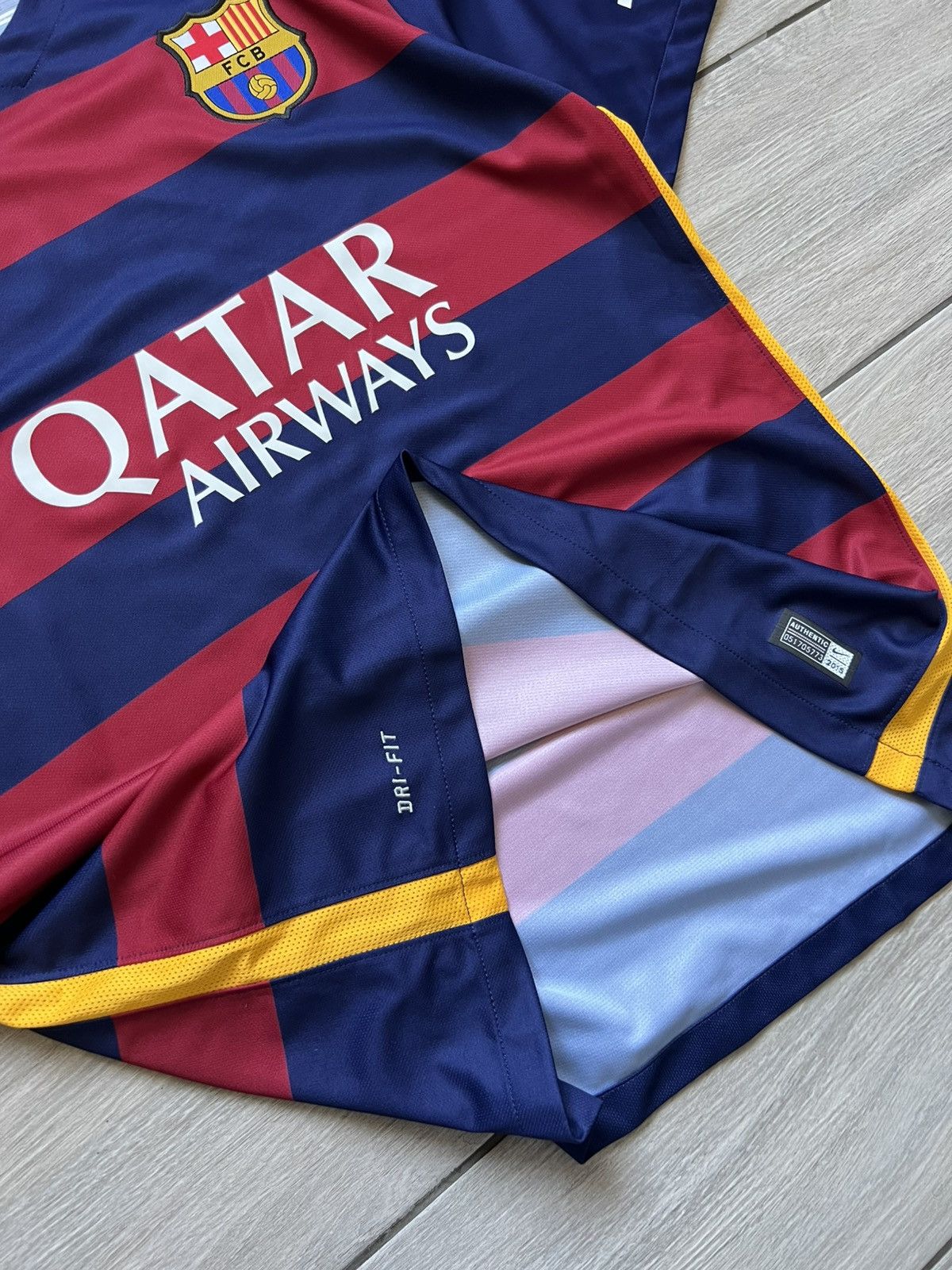Nike Nike Barcelona 2015/2016 Messi Home Away Jersey T-Shirt Size US M / EU 48-50 / 2 - 5 Thumbnail