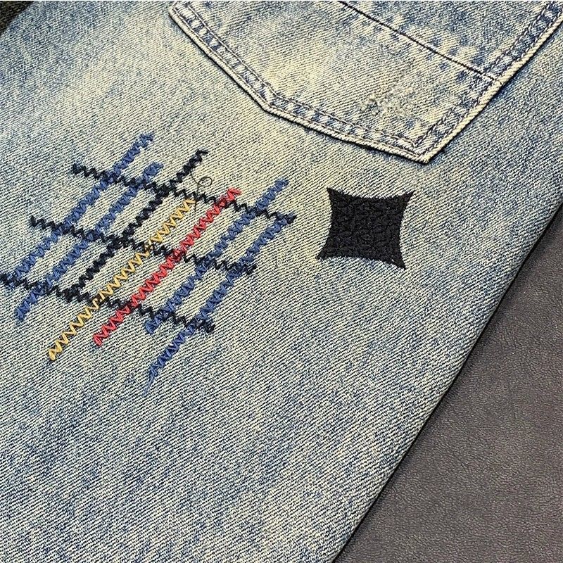Japanese Brand Casual Embroidery Stylish Jeans Size US 32 / EU 48 - 3 Thumbnail