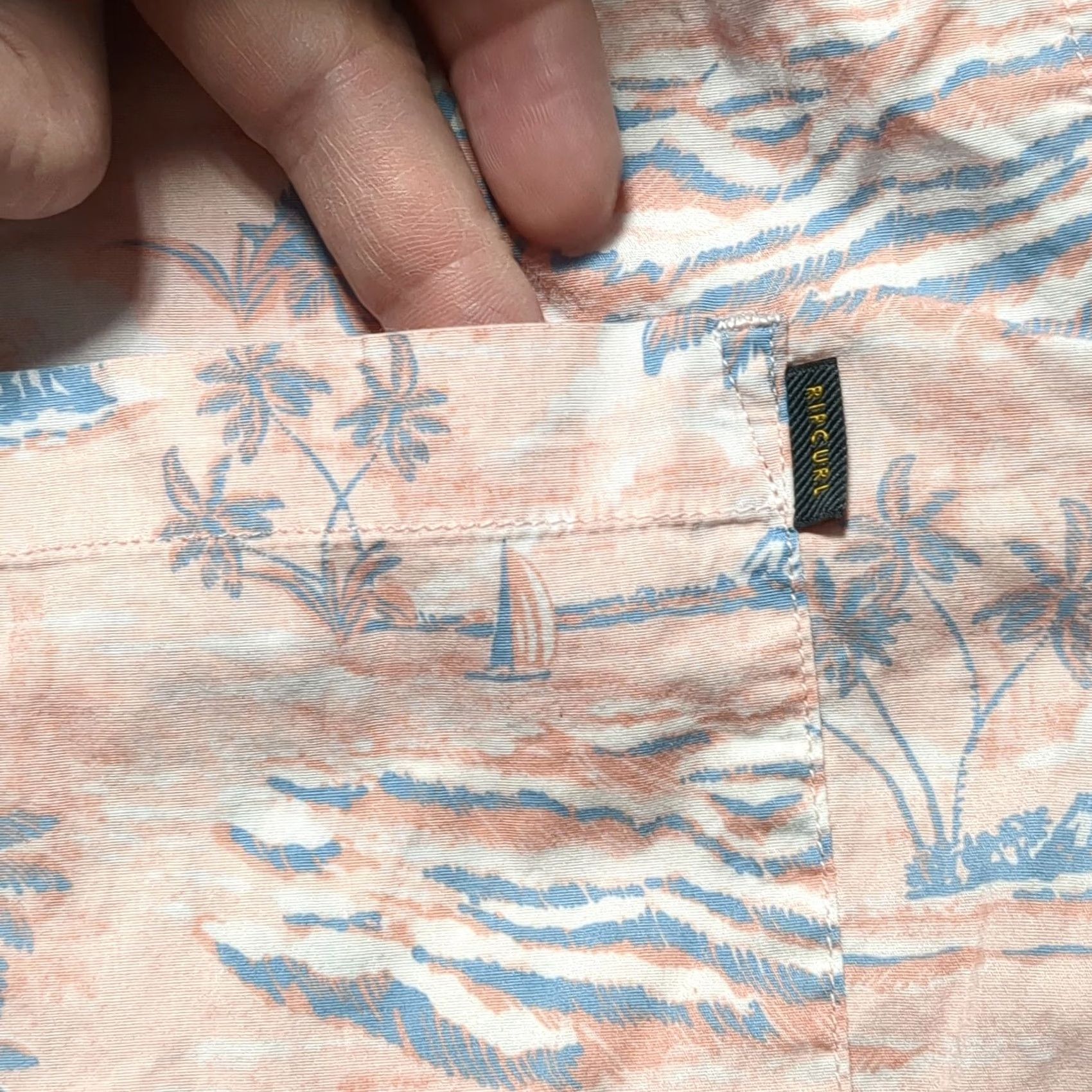Rip Curl Rip Curl Mens XL Peach Pink Tropical Palm Tree Sailboat Print Hawaiian Shirt Size US XL / EU 56 / 4 - 7 Thumbnail
