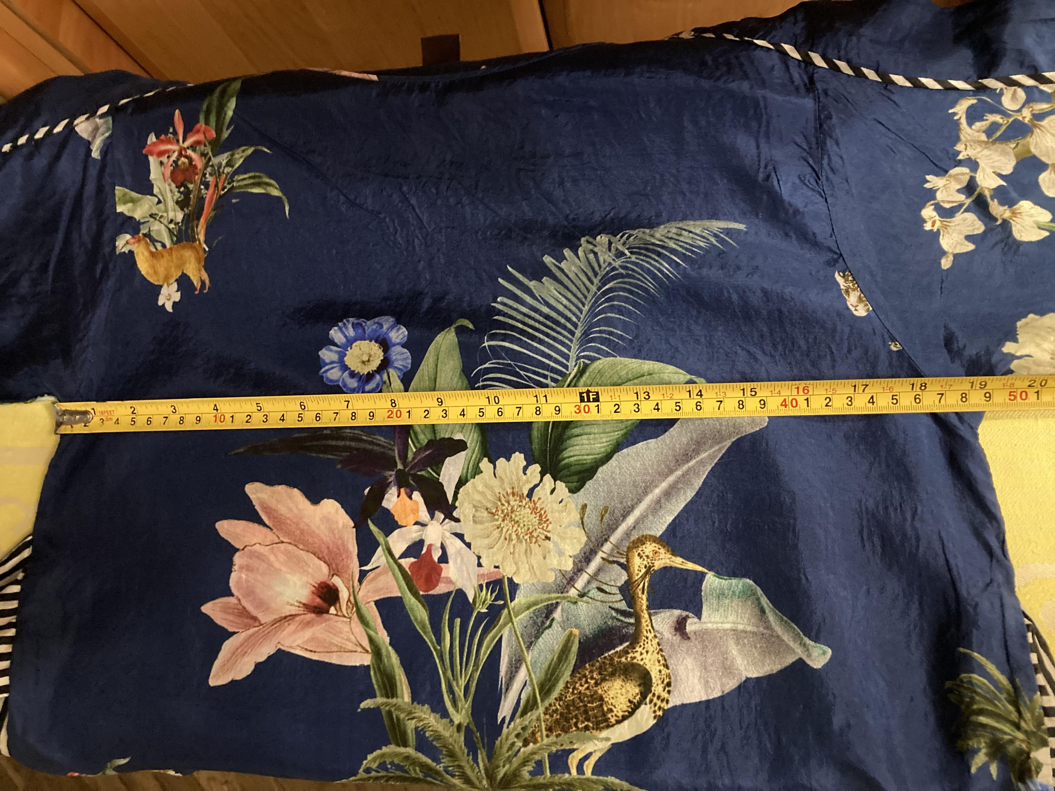 Japanese Brand × Vintage Vintage Vineet Bahl Natural Silk Blue Flower Top Blouse Size M / US 6-8 / IT 42-44 - 7 Thumbnail