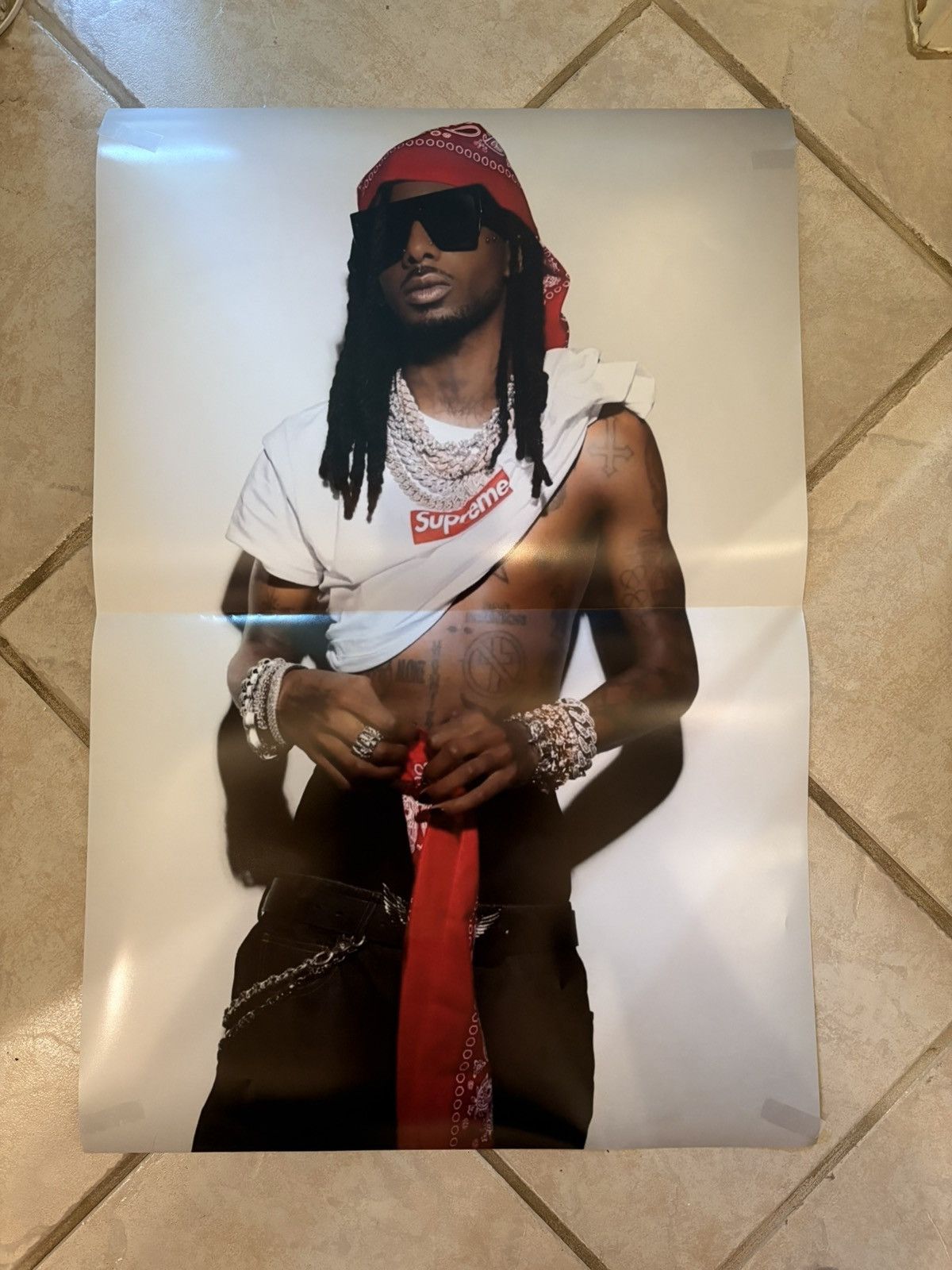 Supreme playboi Carti ポスター HOT !!! Supreme x Playboi Carti in Soho, New York 2025
