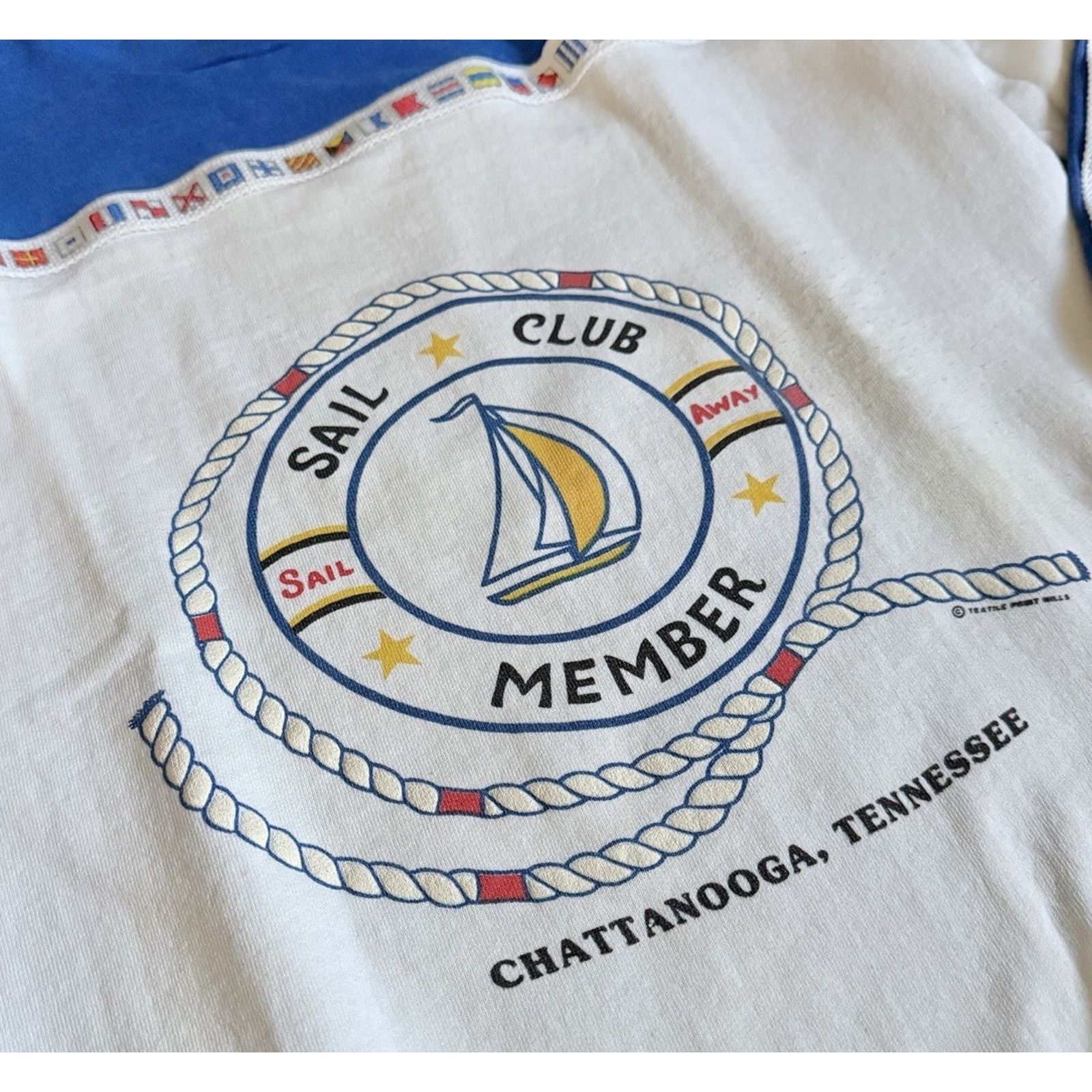 The Unbranded Brand Vintage 90s Sailboat Nautical Flag Print Sweatshirt USA M Size US M / EU 48-50 / 2 - 3 Thumbnail