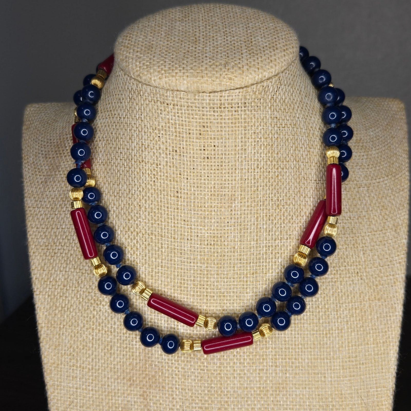 Vintage Vintage Bead Necklace - Blue & Red Glass Size ONE SIZE - 1 Thumbnail