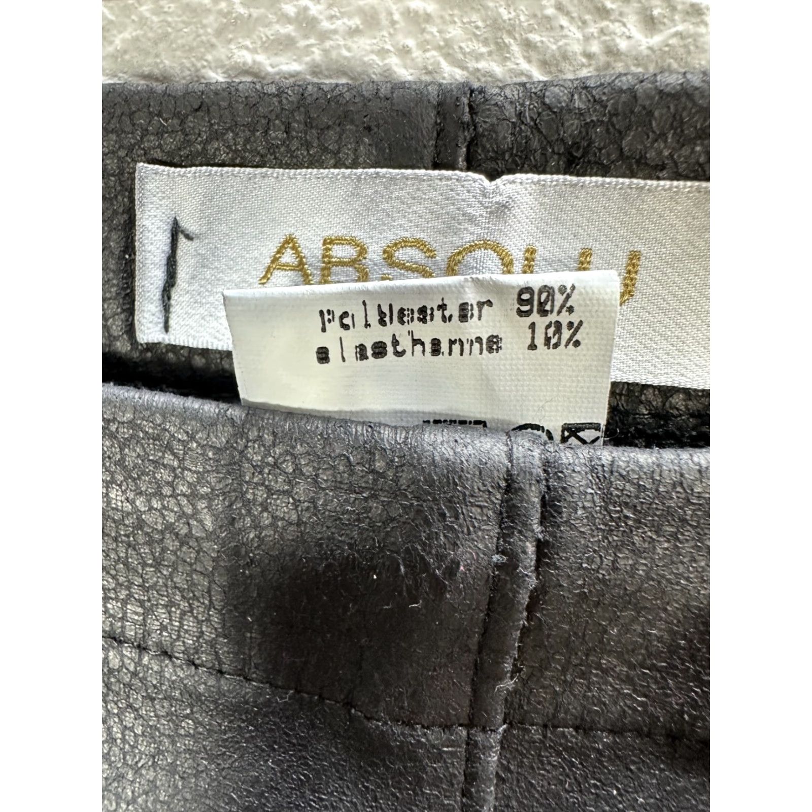 Vintage Absolu Black Faux Suede Pants Leggings High Rise Ankle Size 10 US 42 Womens Slim 31 in Waist 30.5 in Inseam Polyester Blend Stretch VINTAGE? Size 32" / US 10 / IT 46 - 6 Thumbnail