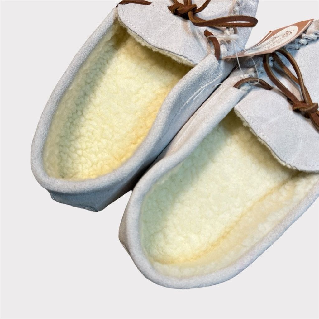 The Unbranded Brand NEW Mens 6 VINTAGE Leather Moccasin Slippers Cream White NWT Size US 6 / IT 36 - 5 Thumbnail