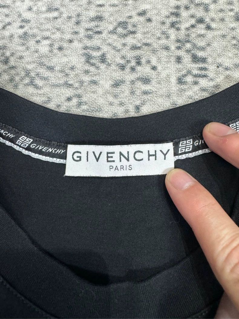 Givenchy Givenchy Incomplete Chest Logo Print Short Sleeve Size US M / EU 48-50 / 2 - 3 Thumbnail