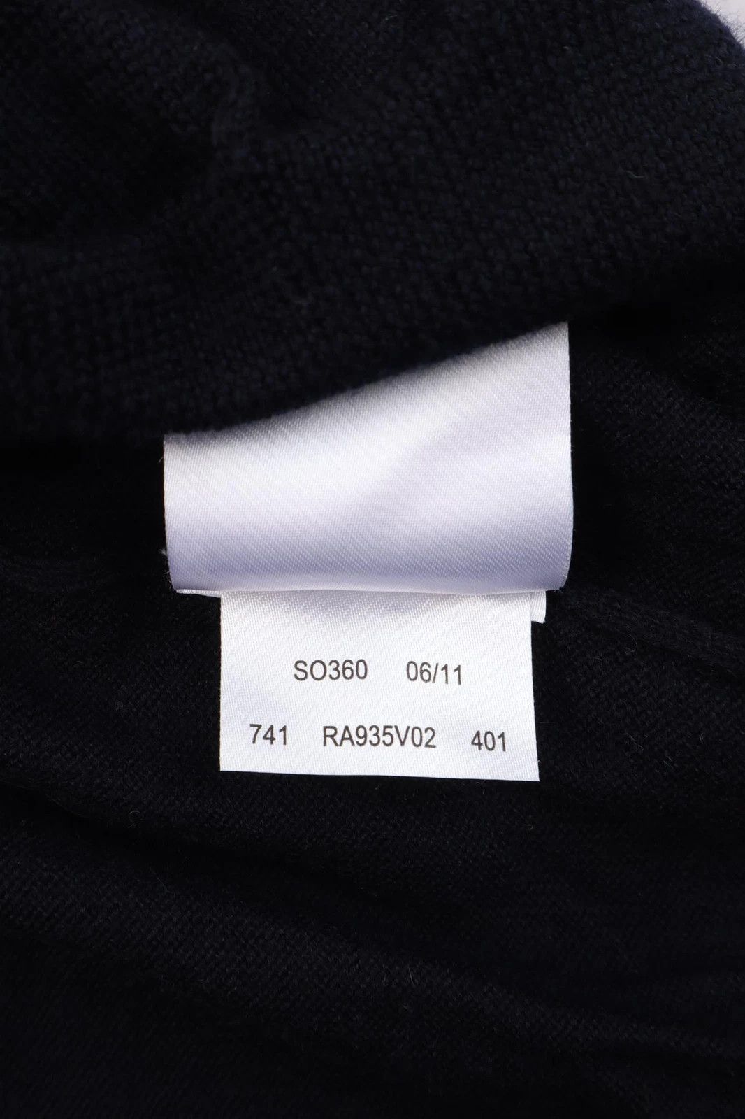 Lyle & Scott Lyle & Scott Merino Wool V-Neck Knitted Navy Jumper Sweater Size US M / EU 48-50 / 2 - 5 Thumbnail