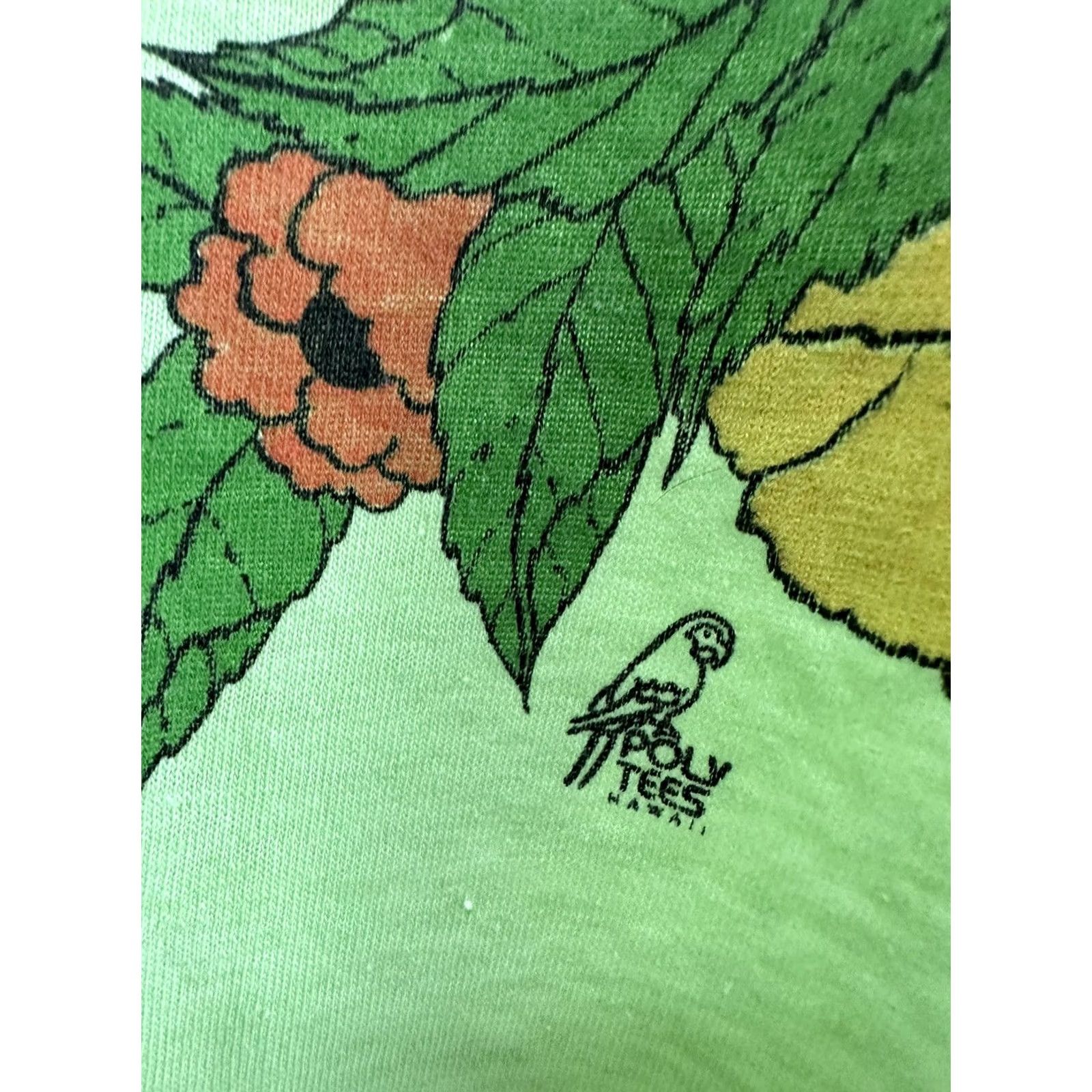 Vintage VINTAGE 70s Hawaiian Island Surf T-Shirt M Green Hawaii Souvenir Bold Graphic Mens Size US M / EU 48-50 / 2 - 5 Thumbnail