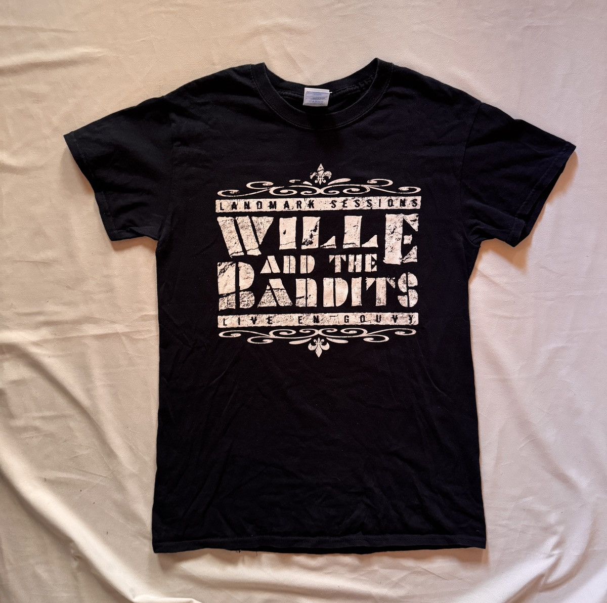 Band Tees × Vintage Wille and the Bandits Live En Gouvy Rock Tee T-shirt Size US S / EU 44-46 / 1 - 4 Thumbnail