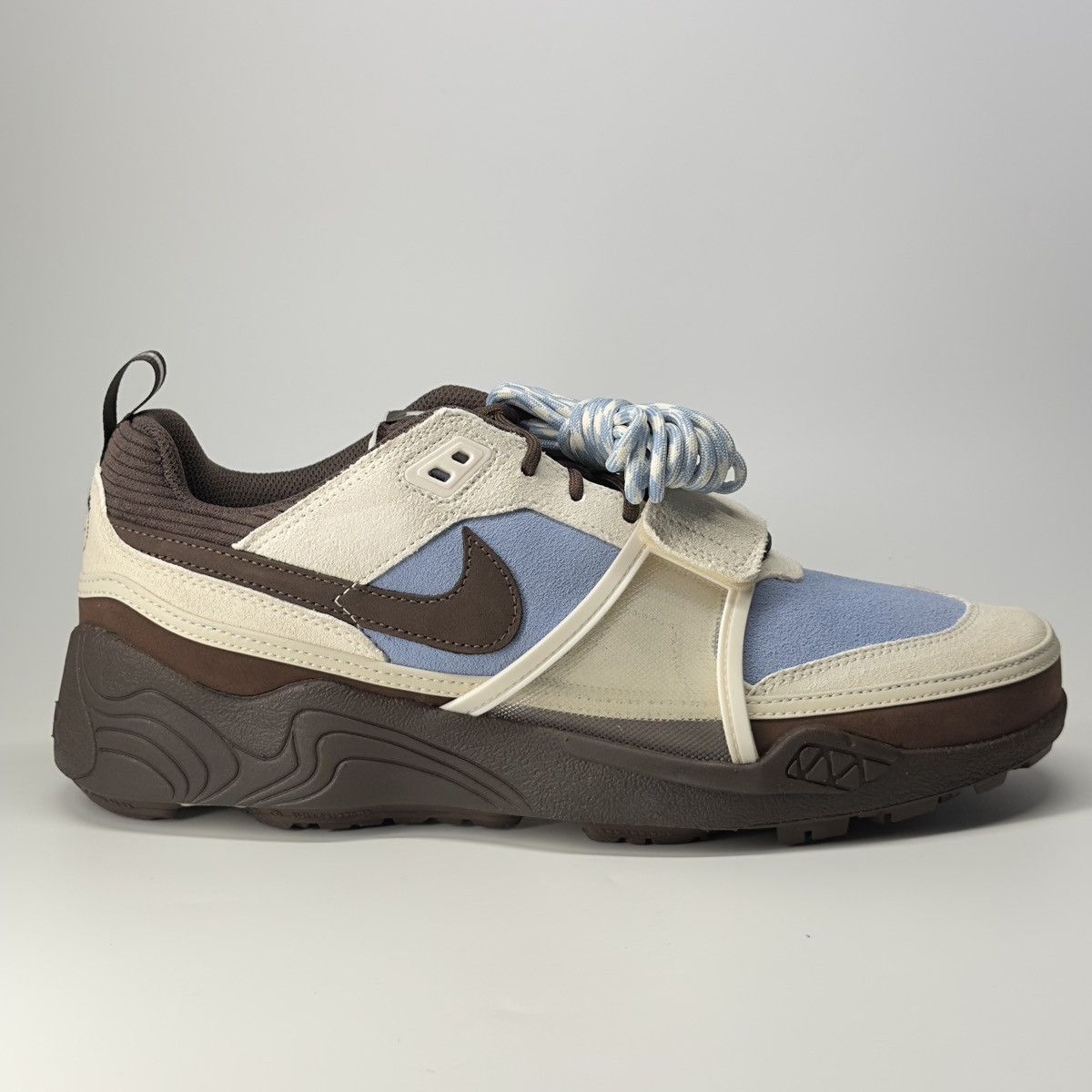 Nike × Travis Scott TRAVIS SCOTT X ZOOM FIELD JAXX 'LECHE BLUE' Size US 11.5 / EU 44-45 - 7 Thumbnail