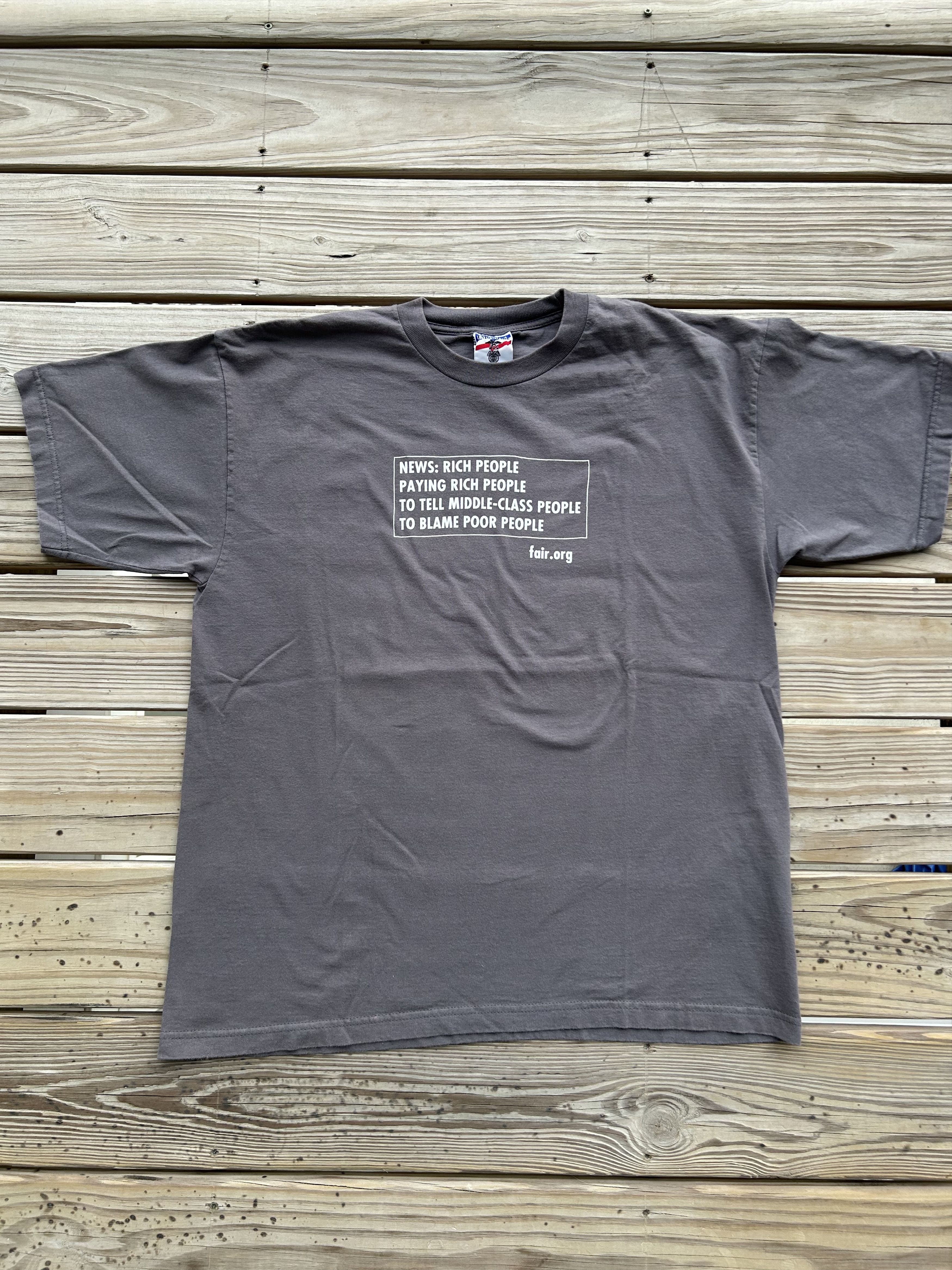 Vintage Vintage Graphic Tee Size US XL / EU 56 / 4 - 1 Thumbnail