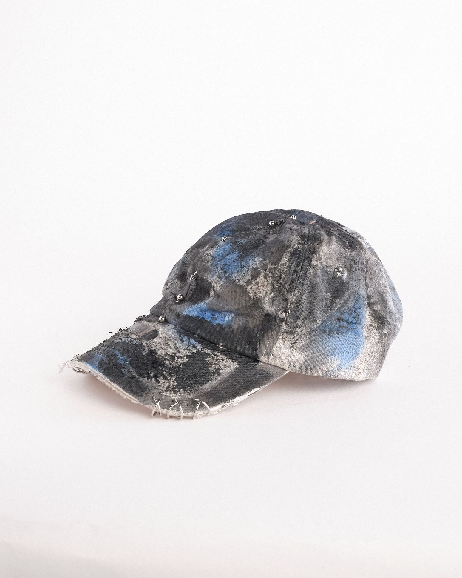 Vuori ASTROBOI* x Vuori 'Black & Blue' Distressed Pierced Hat Size ONE SIZE - 4 Thumbnail