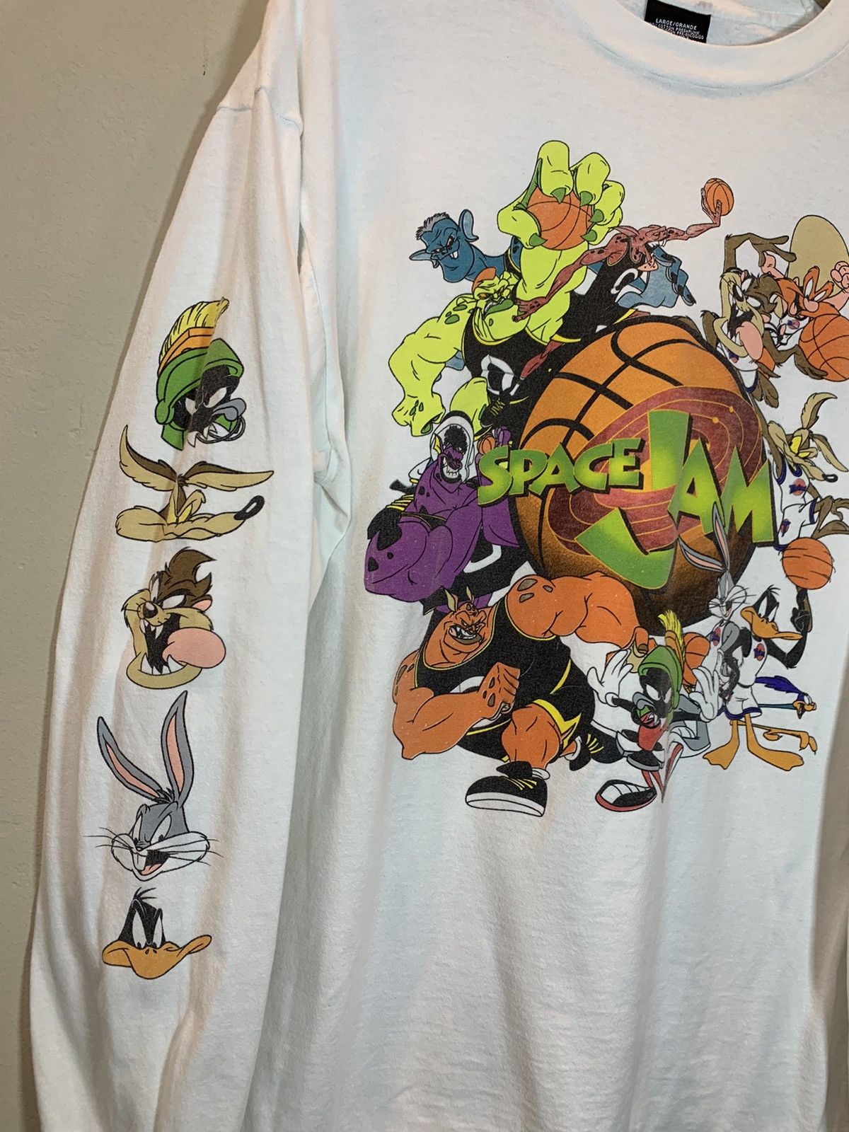 Vintage × Warner Bros RARE* Vintage 1996 Space Jam Single Stitch Long Sleeve Shirt Size US L / EU 52-54 / 3 - 2 Thumbnail