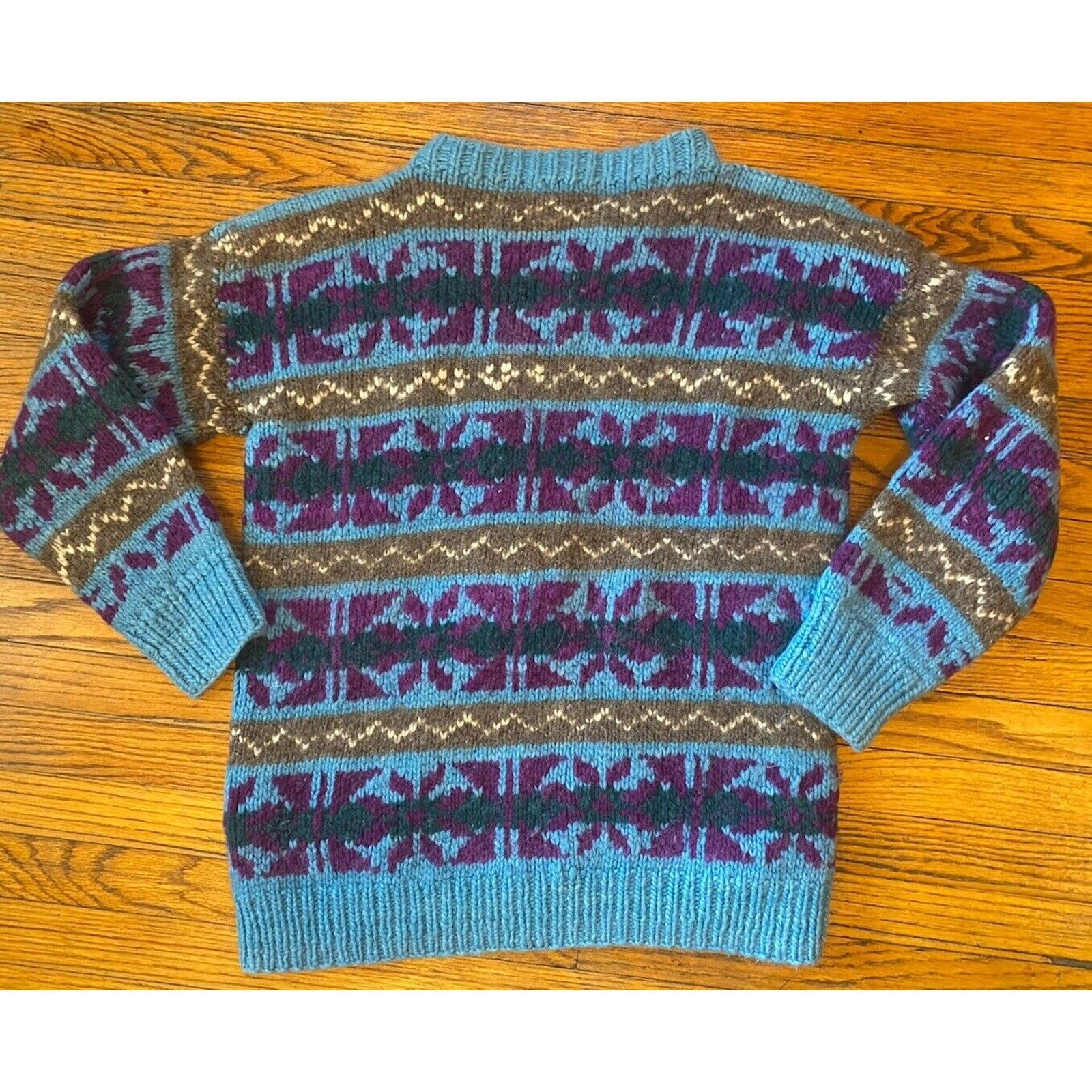 Handmade Wool Ecuador Nordic Handmade Chunky Sweater Mens Women’s M Size M / US 6-8 / IT 42-44 - 3 Thumbnail