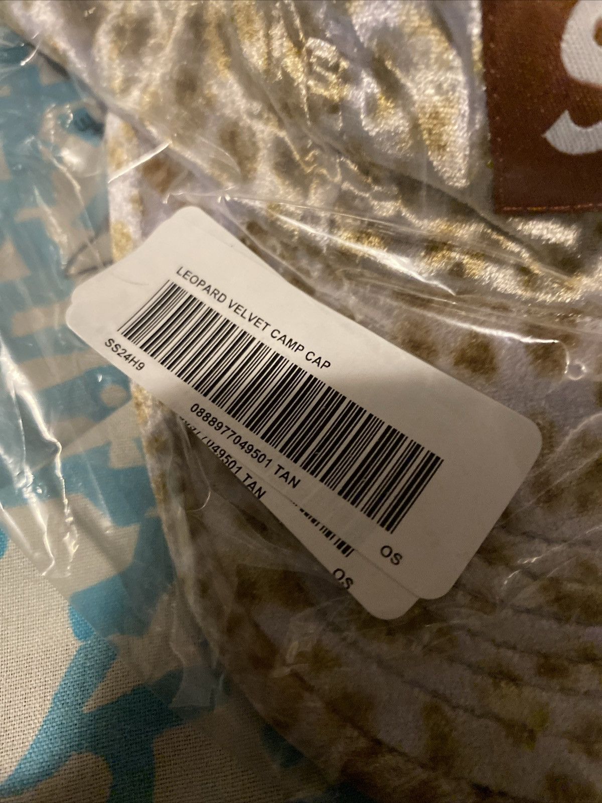 Supreme Supreme Leopard Velvet Camp Cap Tan Size ONE SIZE - 4 Thumbnail