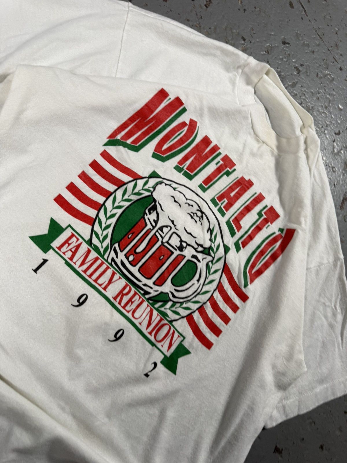 Other Vintage single stitch 1992 Family Reunion Tee Size US L / EU 52-54 / 3 - 3 Thumbnail