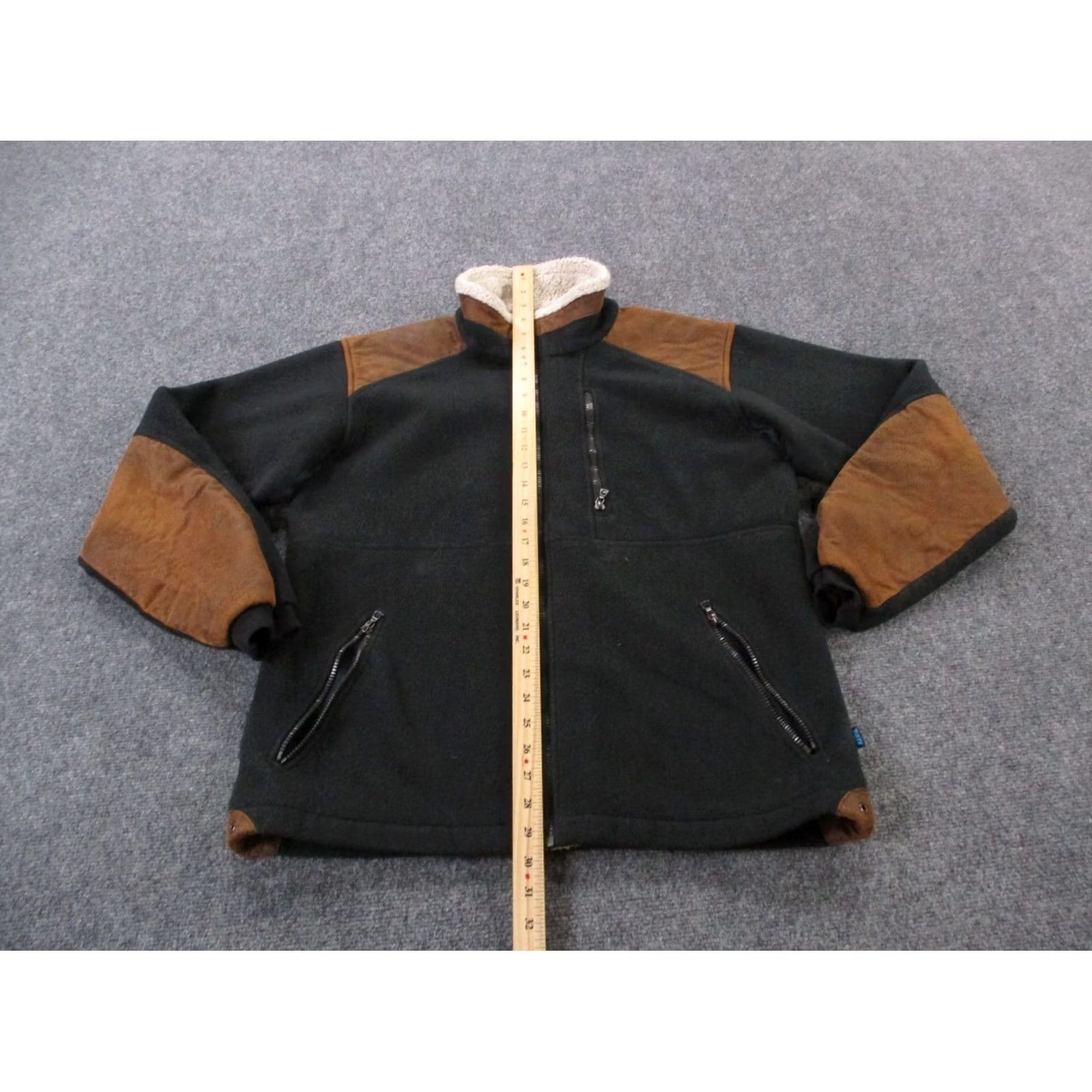 Vintage Kuhl Jacket Mens S Black Fleece Faux Leather Hiking Sweater Outdoors Alpenwurxs Size US S / EU 44-46 / 1 - 3 Thumbnail