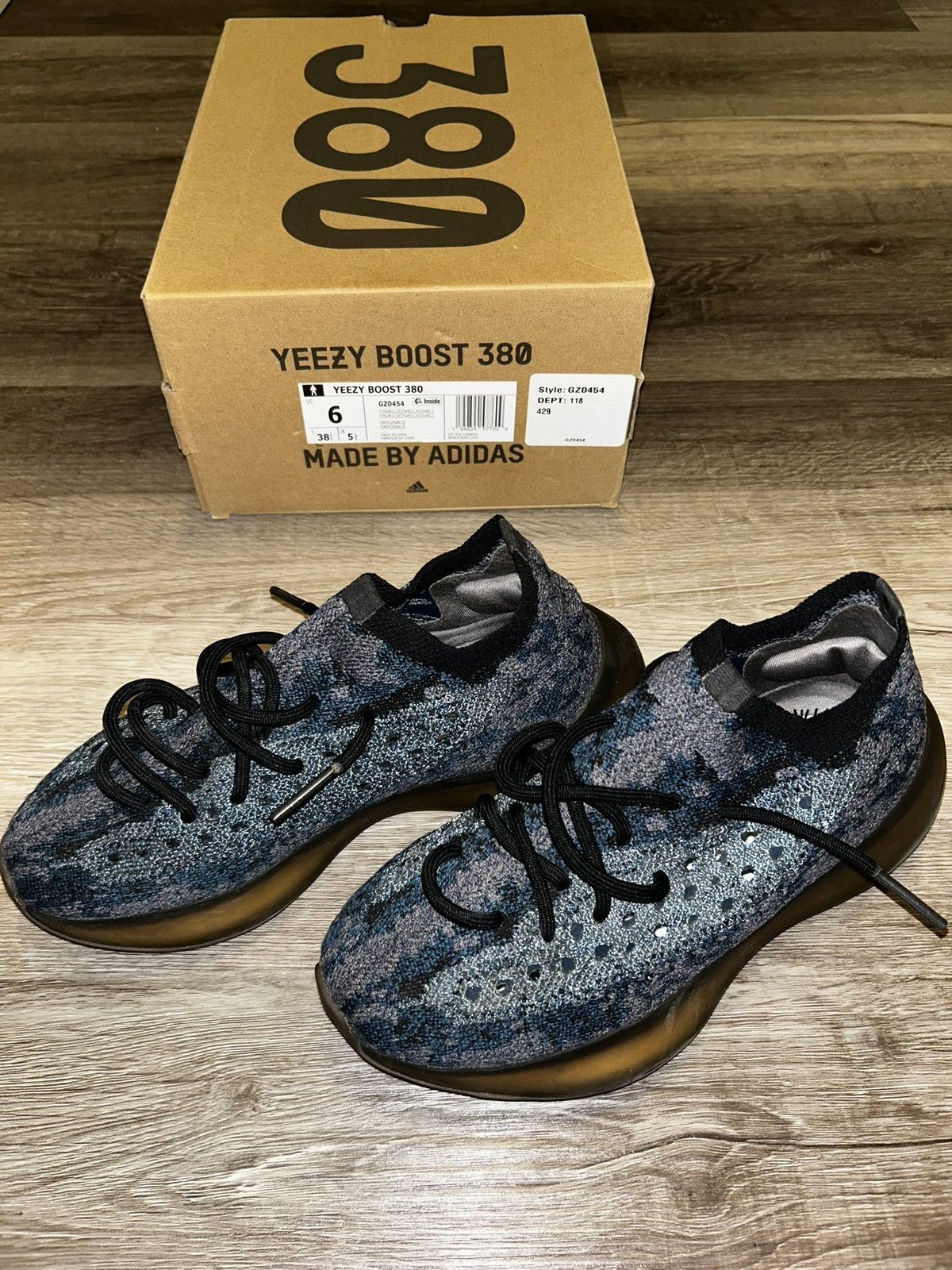 Yeezy Yeezy Boost 380 Size US 6 / EU 39 - 1 Thumbnail