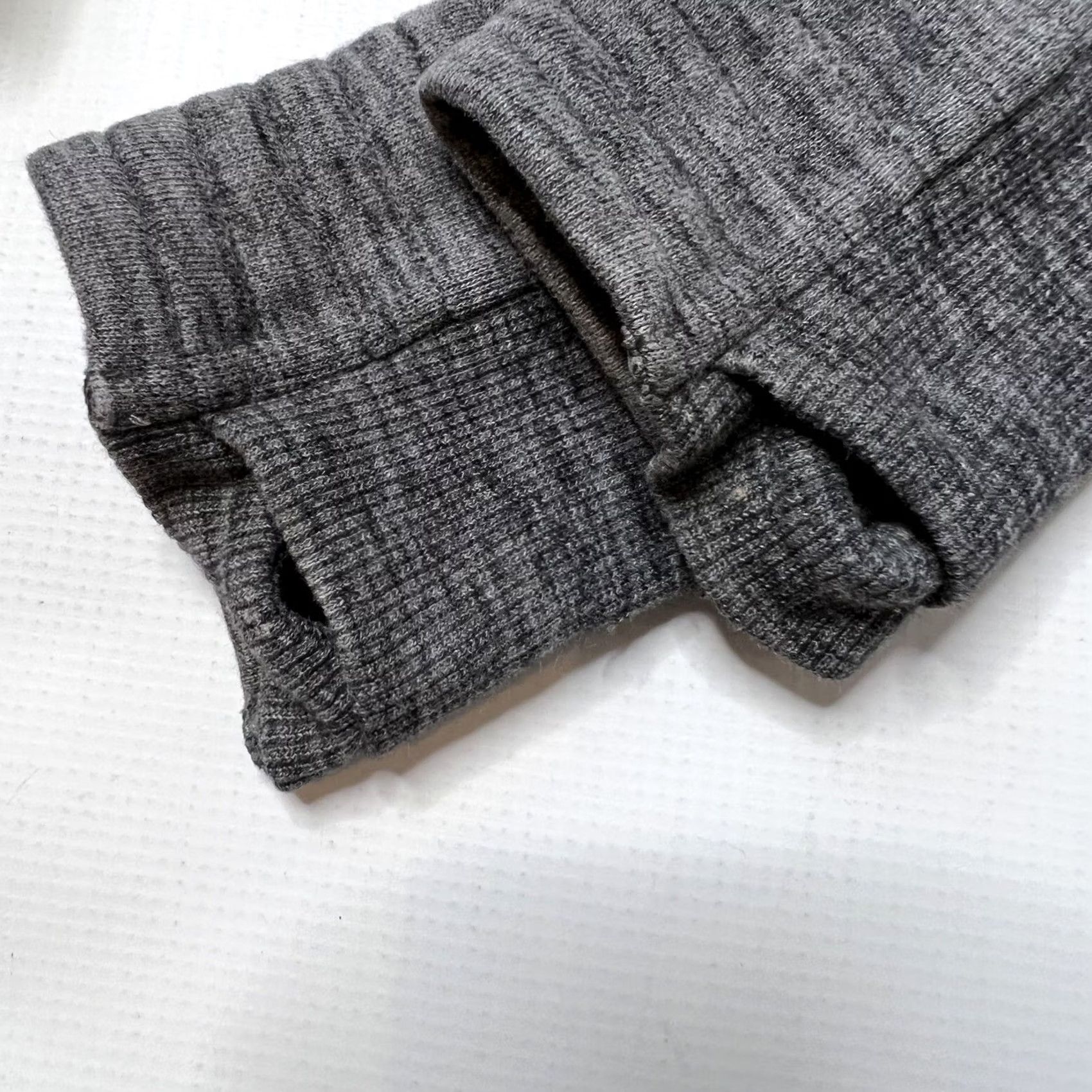 Lululemon VINTAGE? no - incorrect. Size S / US 4 / IT 40 - 7 Thumbnail
