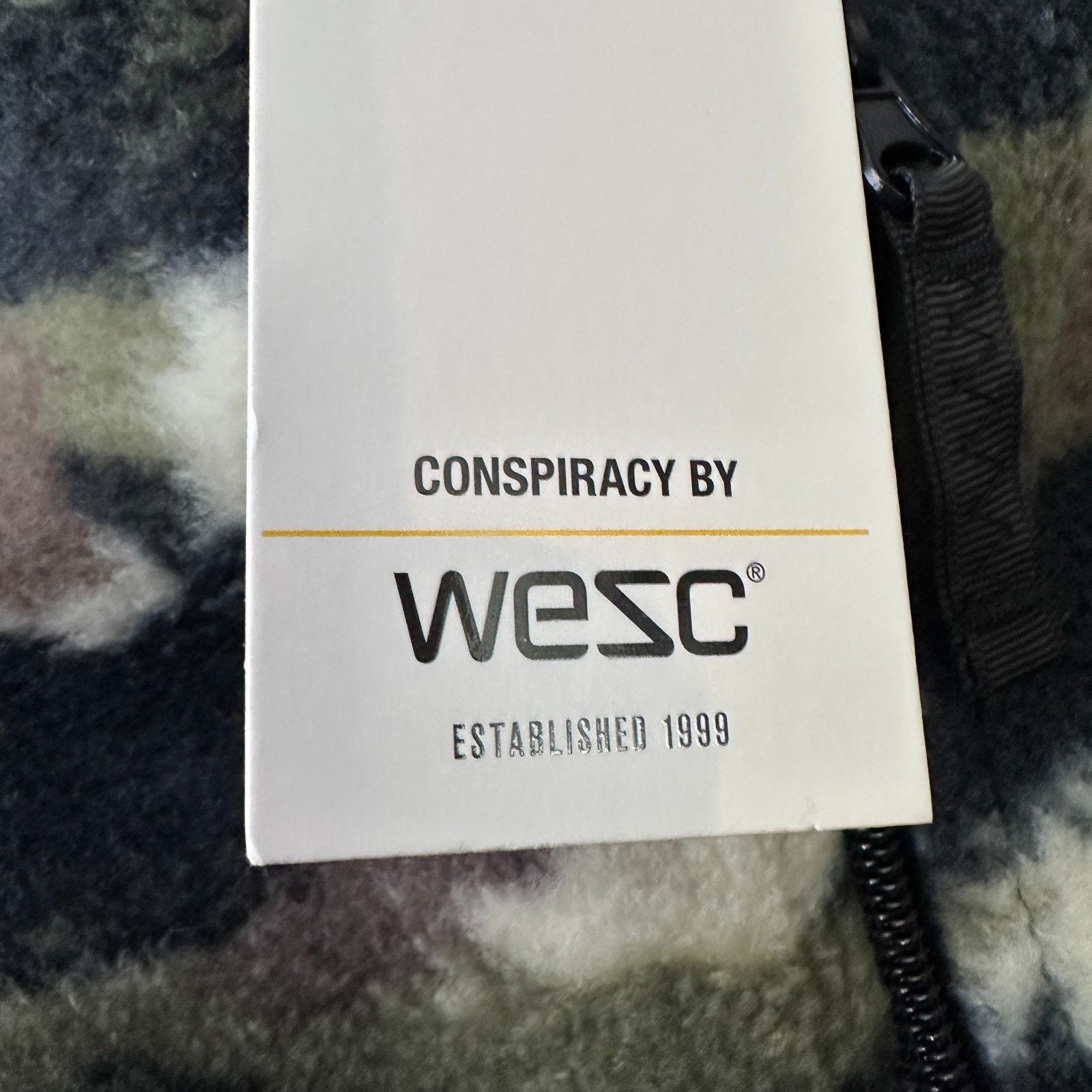 WeSC WESC Fleece Jacket Mens Large Womens XL Mitch Camo Strokes Size US L / EU 52-54 / 3 - 6 Thumbnail
