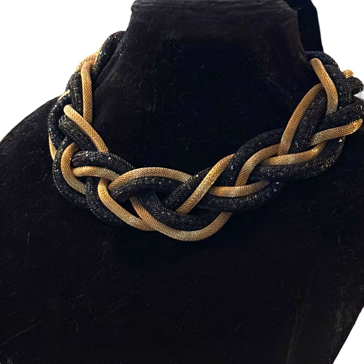 Other Chunky black and gold mesh tube braided necklace Size ONE SIZE - 2 Thumbnail