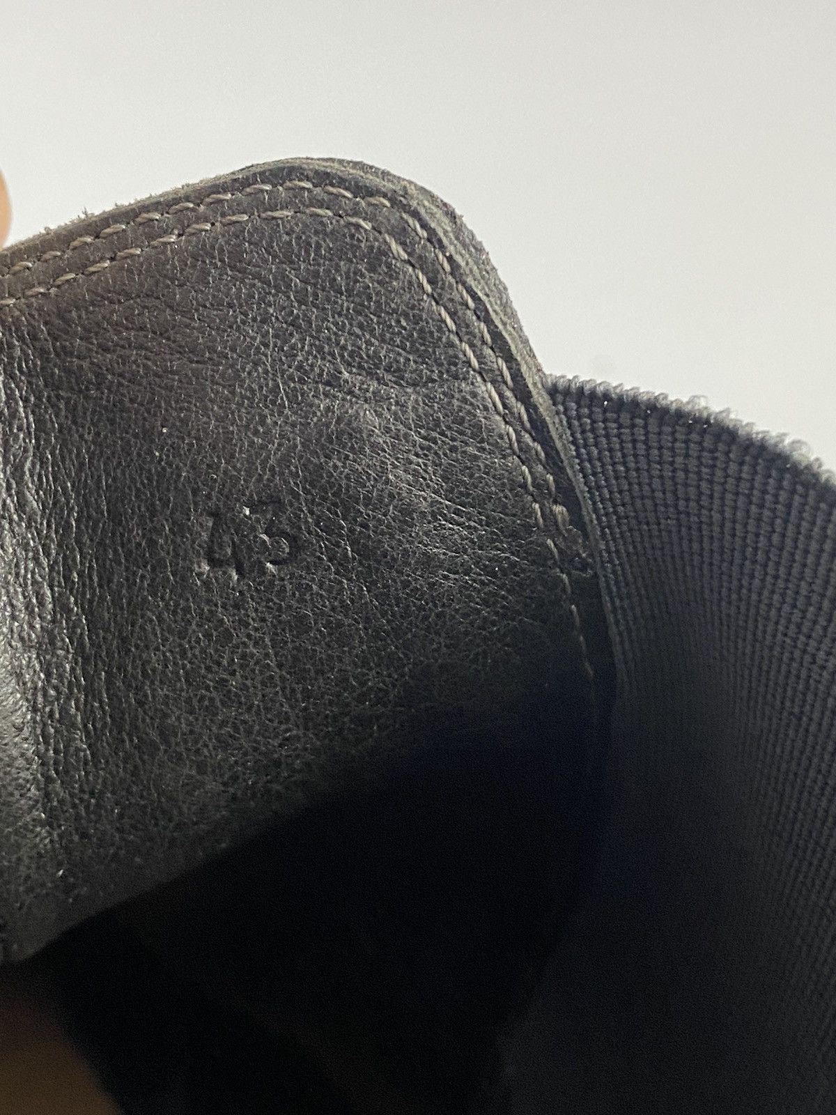 Bottega Veneta Bottega Veneta Suede Chelsea Boots Size US 10 / EU 43 - 8 Thumbnail
