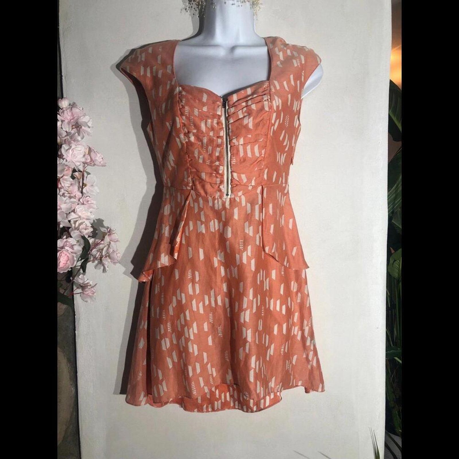Dolce Vita Summer Sundress Dolce Vita orange and white zip front small Size S / US 4 / IT 40 - 1 Thumbnail