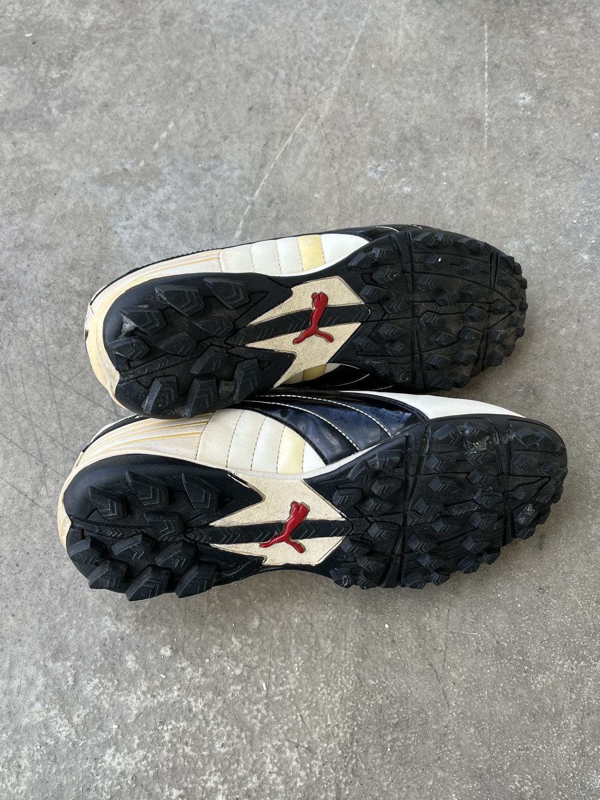 Puma Puma vintage y2k Sneakers Fotball Size US 5 / IT 35 - 7 Thumbnail