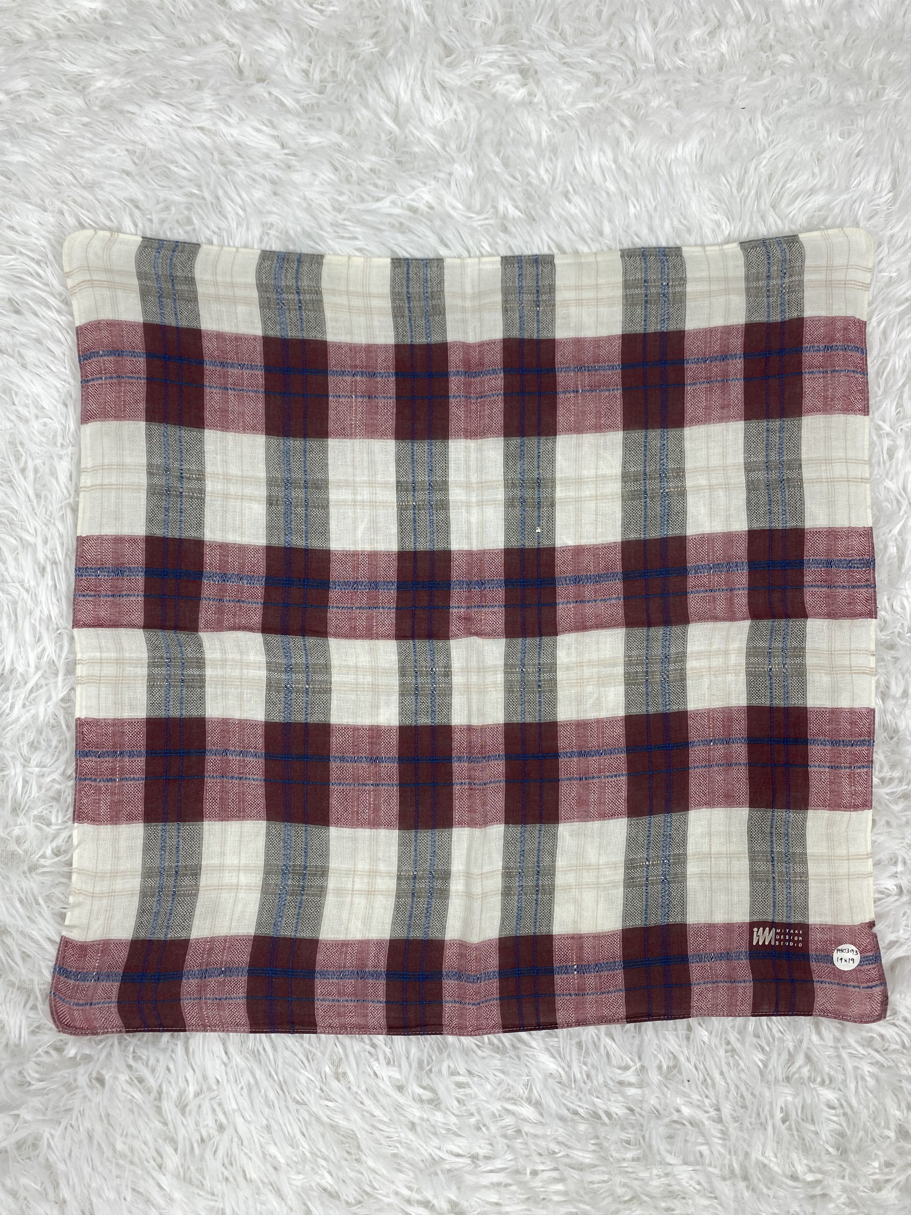 Issey Miyake Vintage Issey Miyake Handkerchief Neckerchief PH0393 Size ONE SIZE - 3 Thumbnail