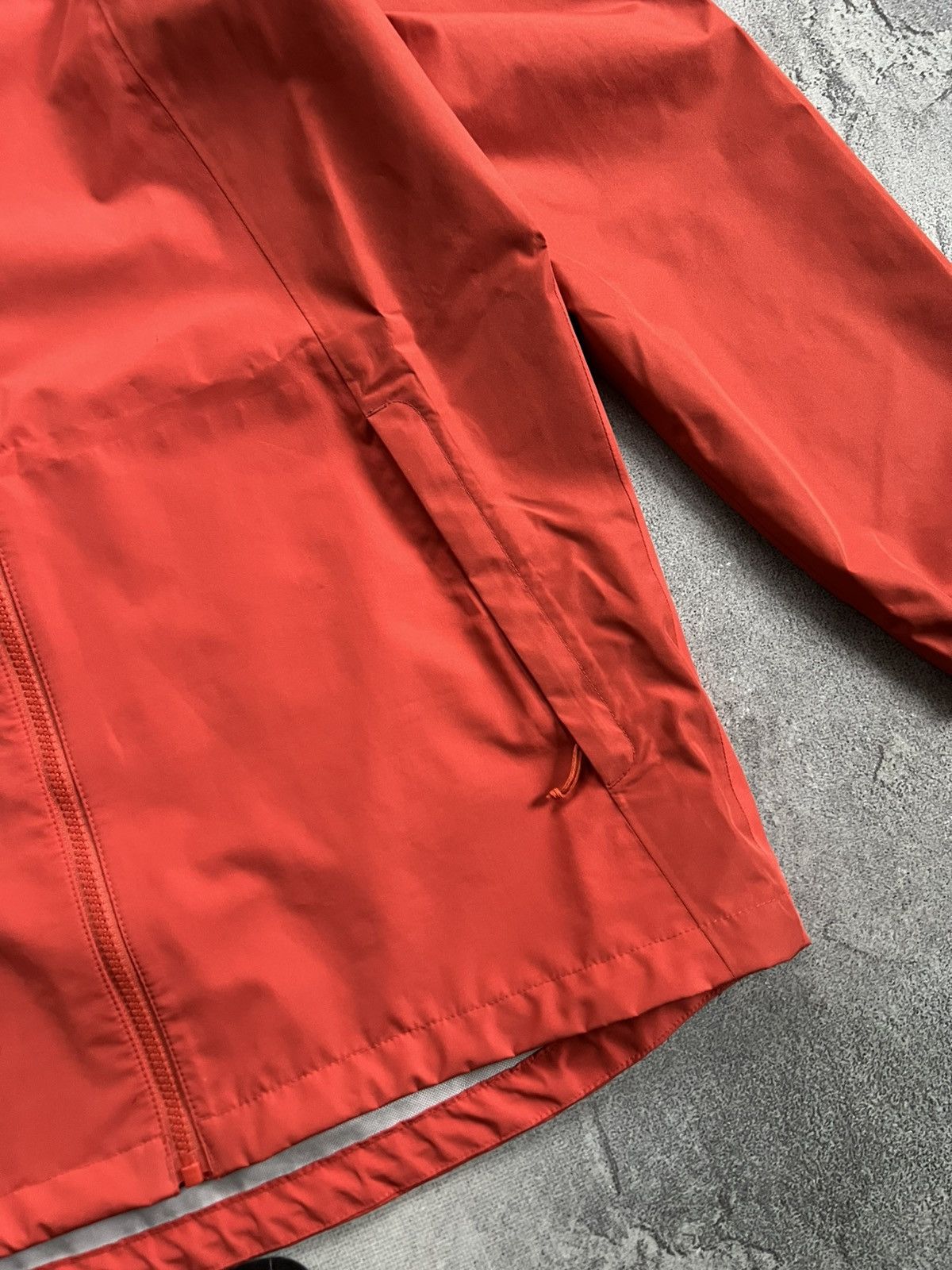 Berghaus Berghaus Hydroshell Lightweight Hooded Waterproof Jacket M Size US M / EU 48-50 / 2 - 4 Thumbnail