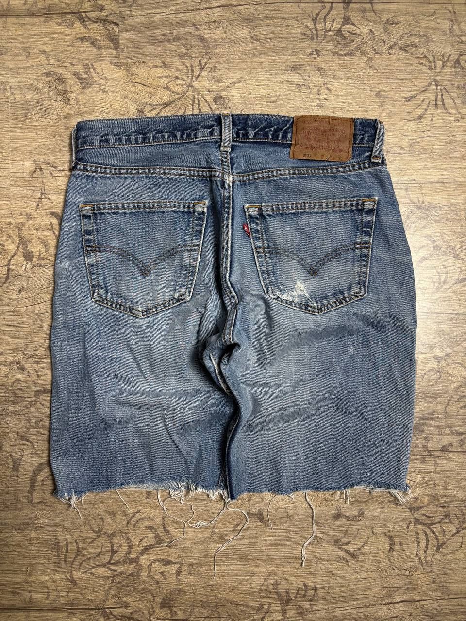 Levi's Vintage Clothing Vintage Levi's Cropped distressed Shorts Size US 32 / EU 48 - 2 Thumbnail