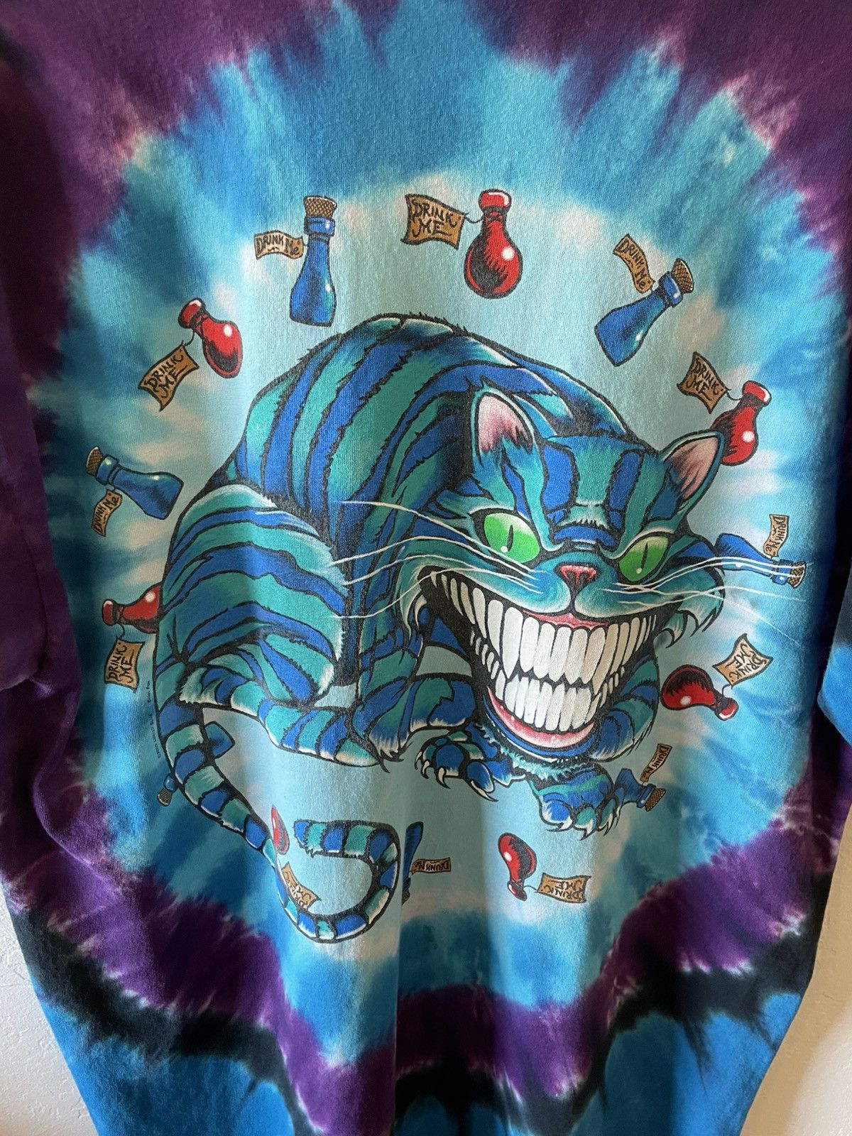 Liquid Blue Vintage 2003 Liquid Blue Alice AOP T-Shirt Xl 24.5 X 32 Size US XL / EU 56 / 4 - 9 Thumbnail