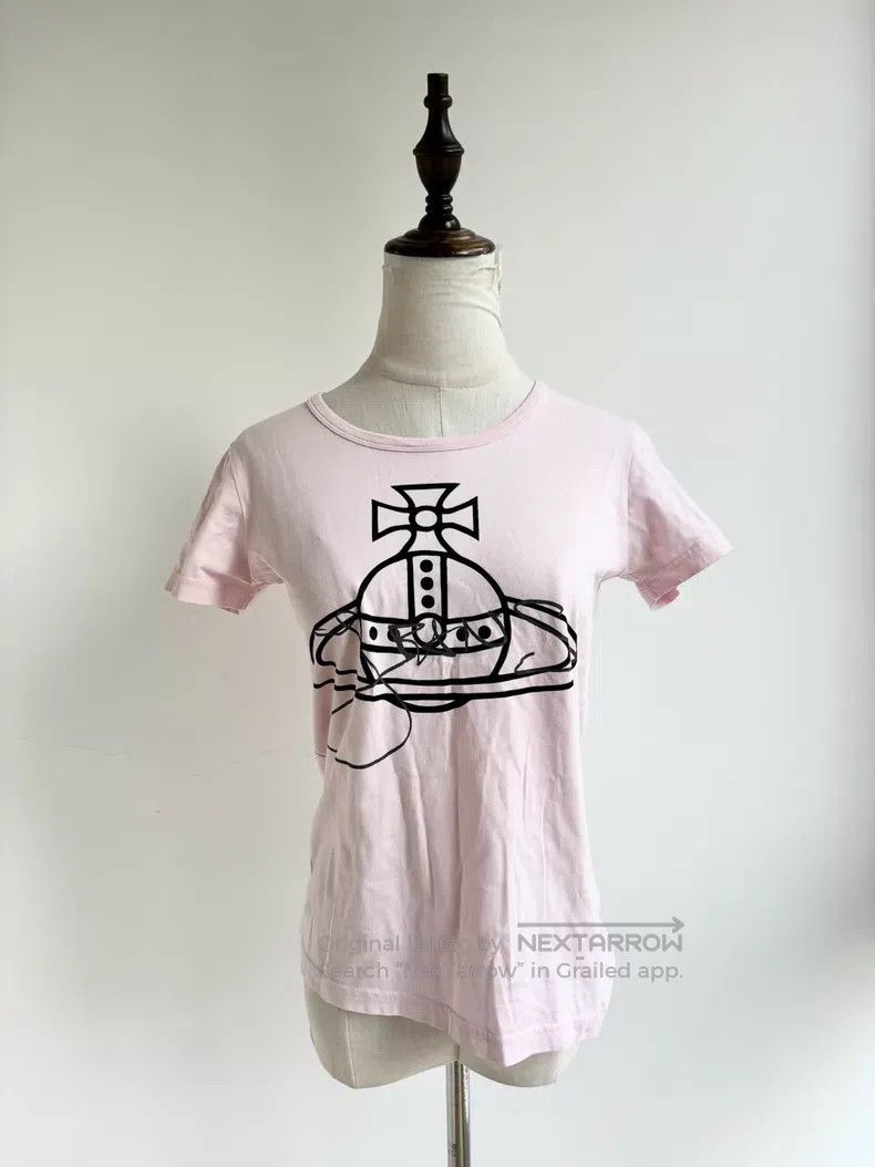 Vivienne Westwood Vivienne Westwood Vintage Pink Large Saturn Short Sleeve Size XS / US 0-2 / IT 36-38 - 1 Thumbnail