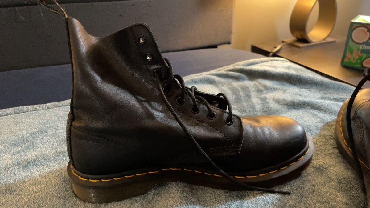 Dr. Martens Black leather vintage Dr. Marten 1460 boots Size US 10 / EU 43 - 4 Thumbnail