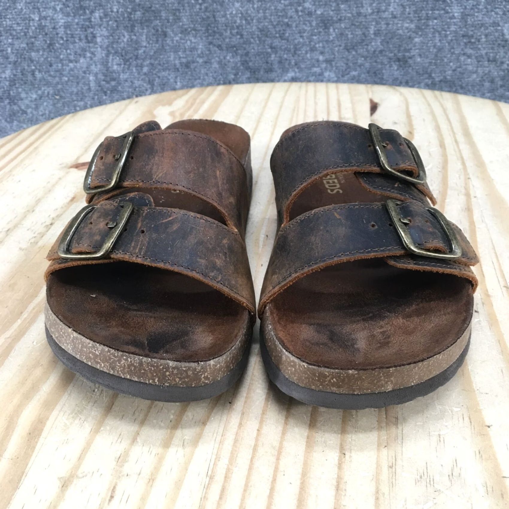 Vintage White Mountain Helga Buckle Slides Womens Brown Leather Sandal 8 M Slip On Casual Footwear Size US 8 / IT 38 - 7 Thumbnail