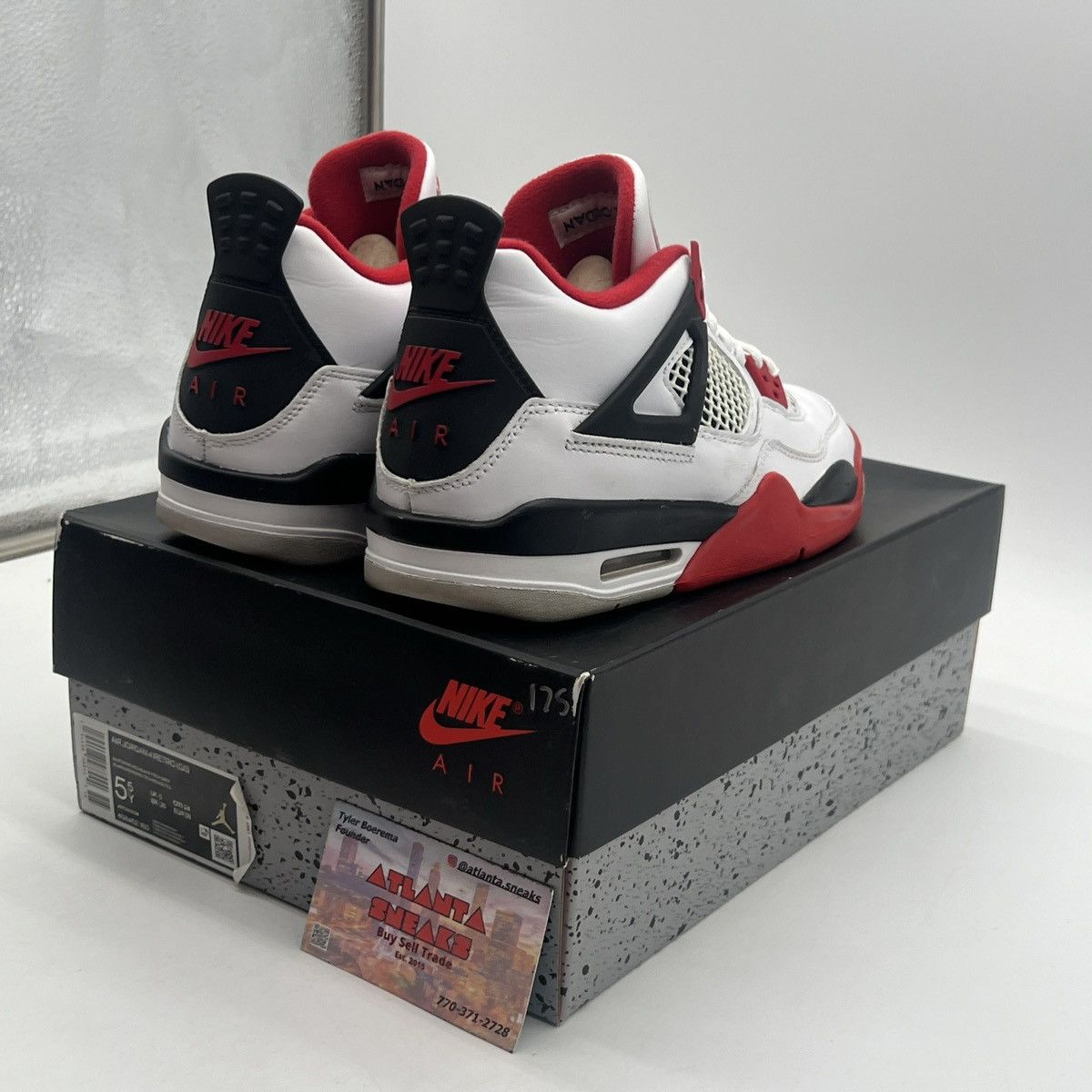 Jordan Brand Air Jordan 4 Fire Red Size US 5.5 / EU 38 - 5 Thumbnail