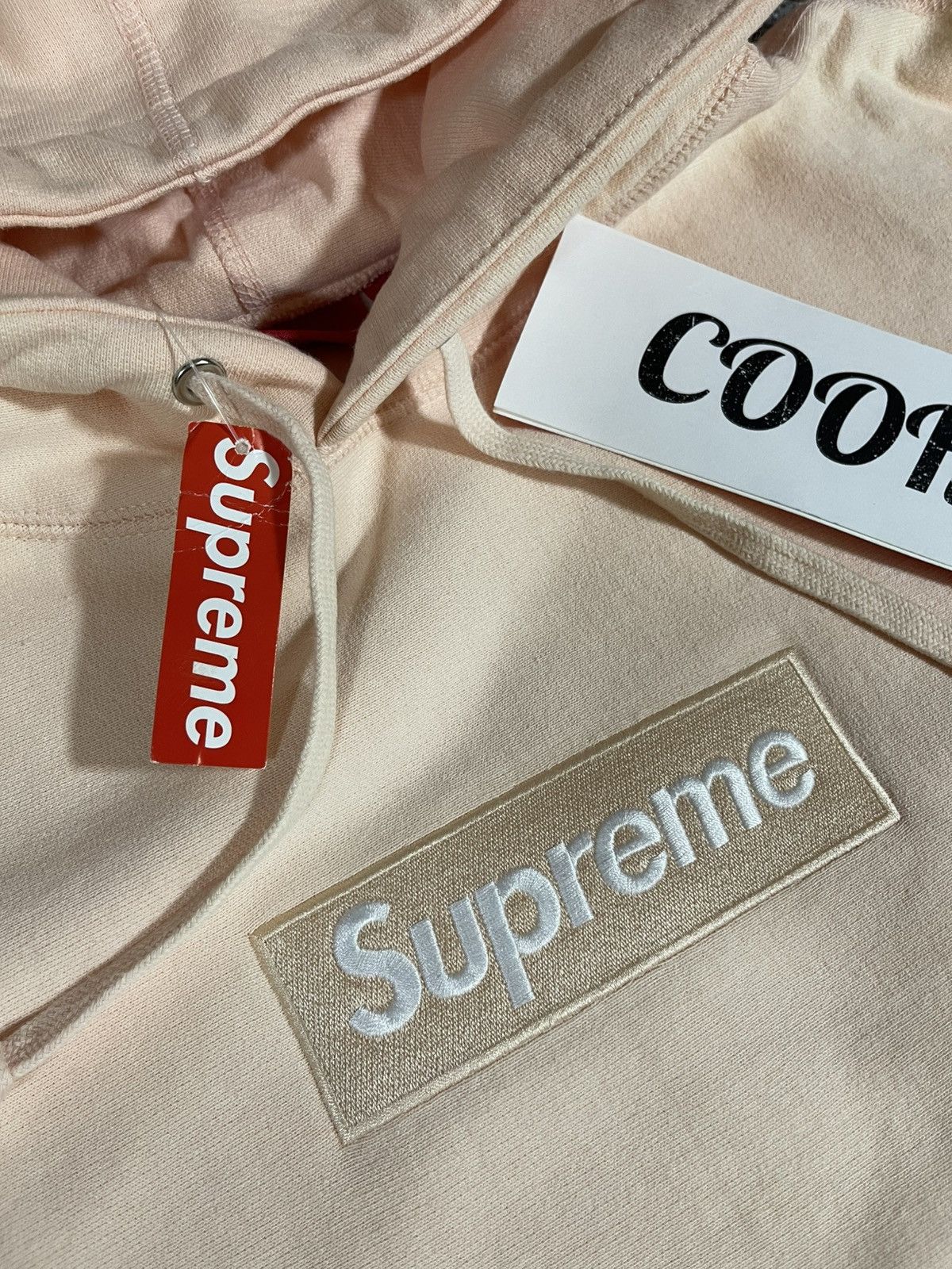 Supreme 2016FW Supreme Box Logo Hoodie Hooded Sweatshirt Peach Pink Size US M / EU 48-50 / 2 - 3 Thumbnail