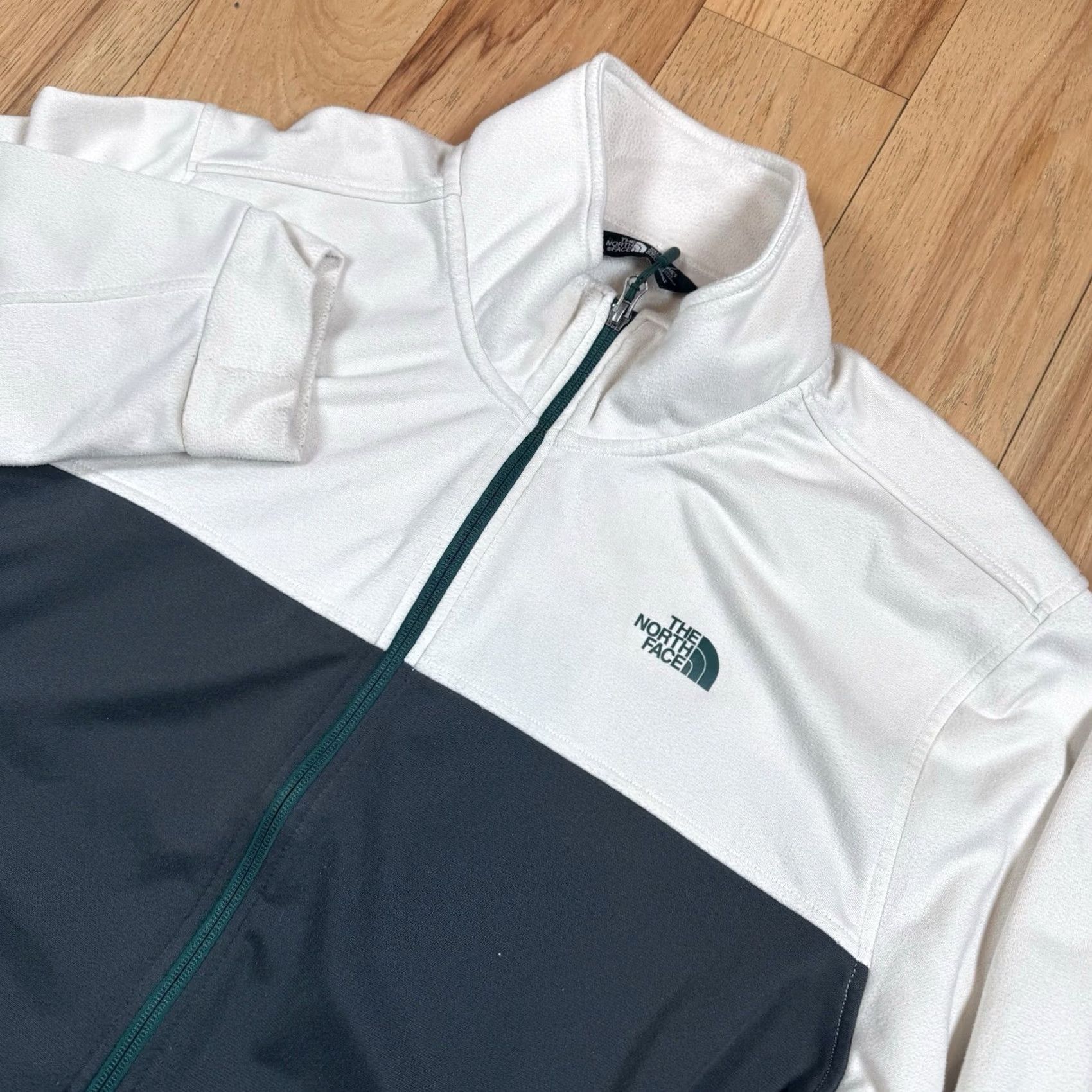 The North Face The North Face Jacket Full Zip Men XXL Lined Fleece Polyester White Grey Multicolor 2XL Regular Mens Size US XXL / EU 58 / 5 - 2 Thumbnail
