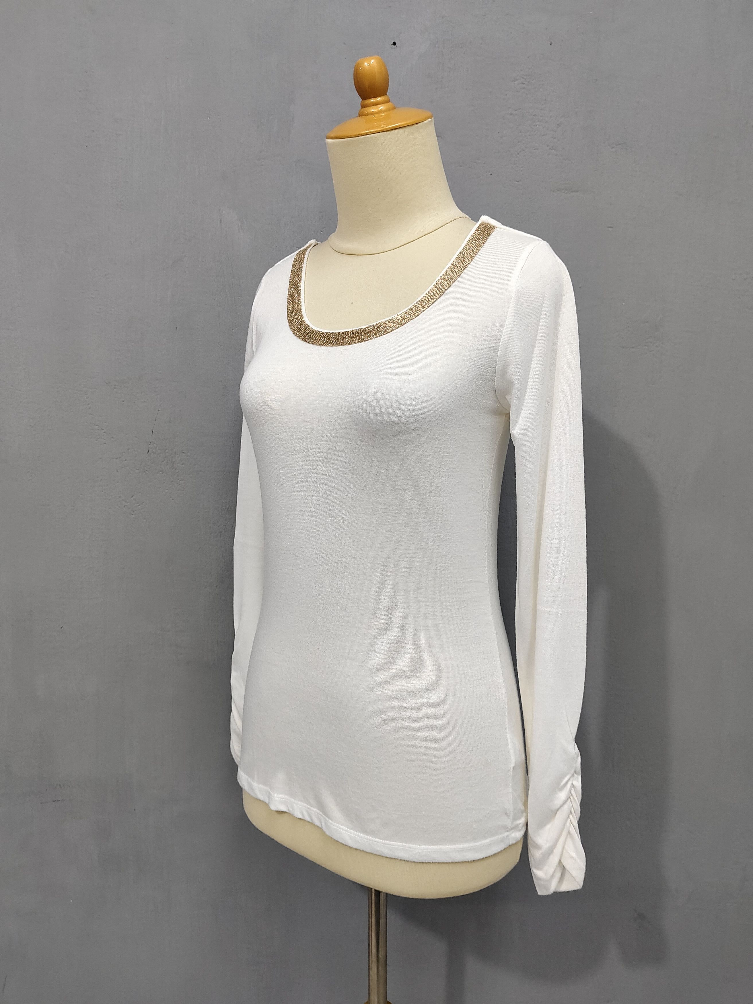 Japanese Brand GROVE🇯🇵 Gold Trim Scoop Neck Rayon Blend Long Sleeve Size M / US 6-8 / IT 42-44 - 3 Thumbnail