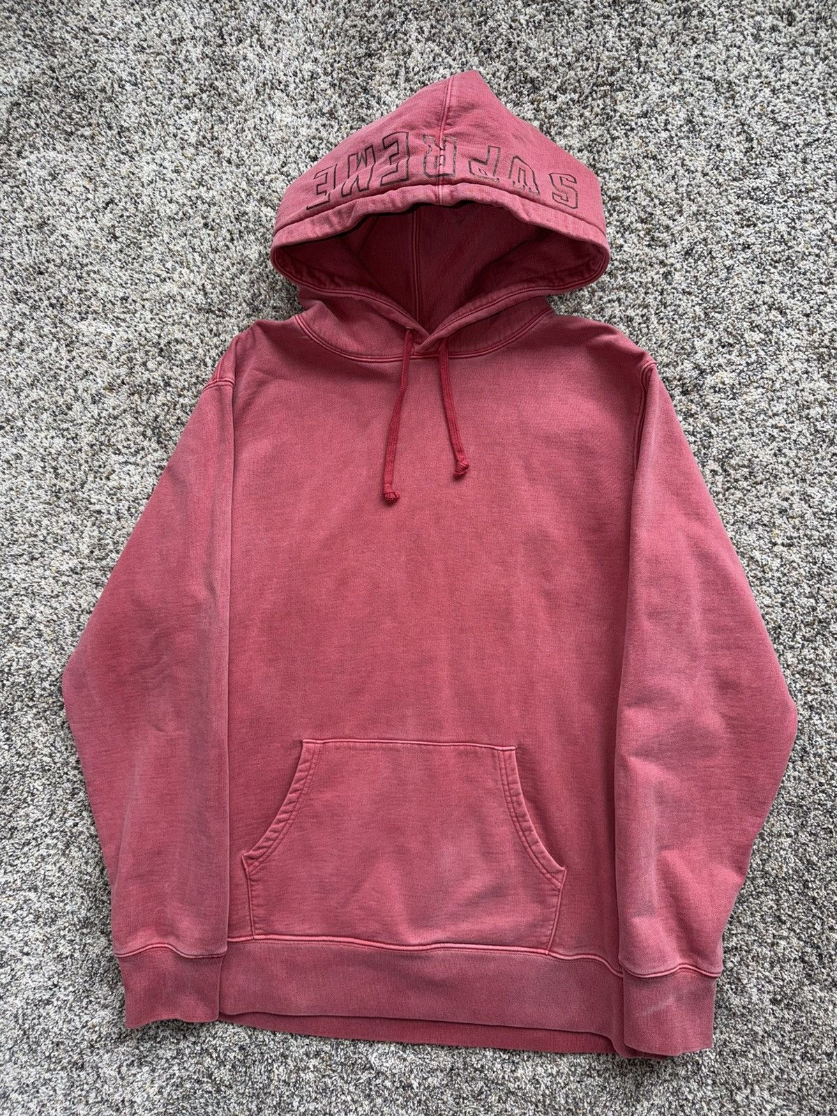 Supreme Supreme washed red hoodie spell out size XL Size US XL / EU 56 / 4 - 11 Thumbnail
