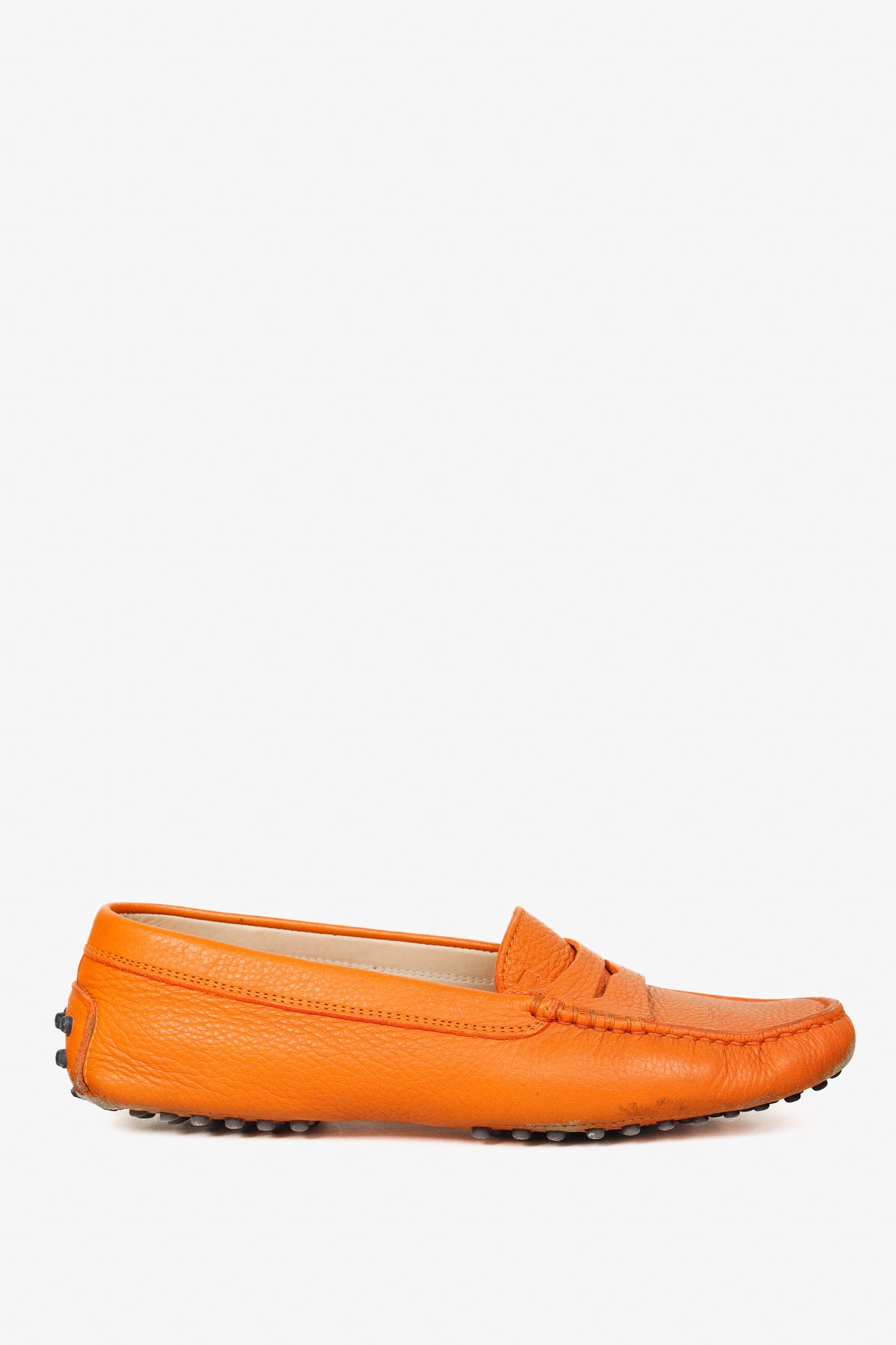Tod's Tod’s Gommino Orange Pebbled Leather Driving Shoes Size US 6 / IT 36 - 1 Thumbnail