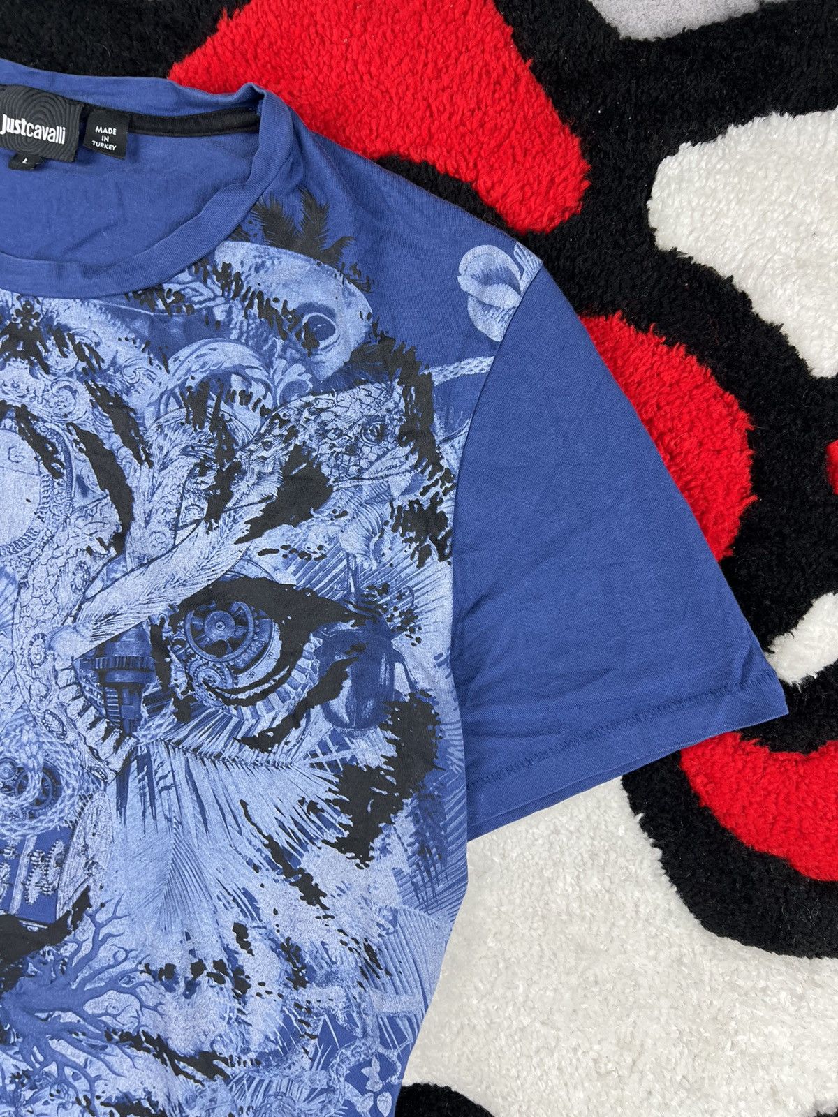 Just Cavalli Vintage Y2K Just Cavalli Tiger Overprinted Tee Shirt Size US L / EU 52-54 / 3 - 7 Thumbnail
