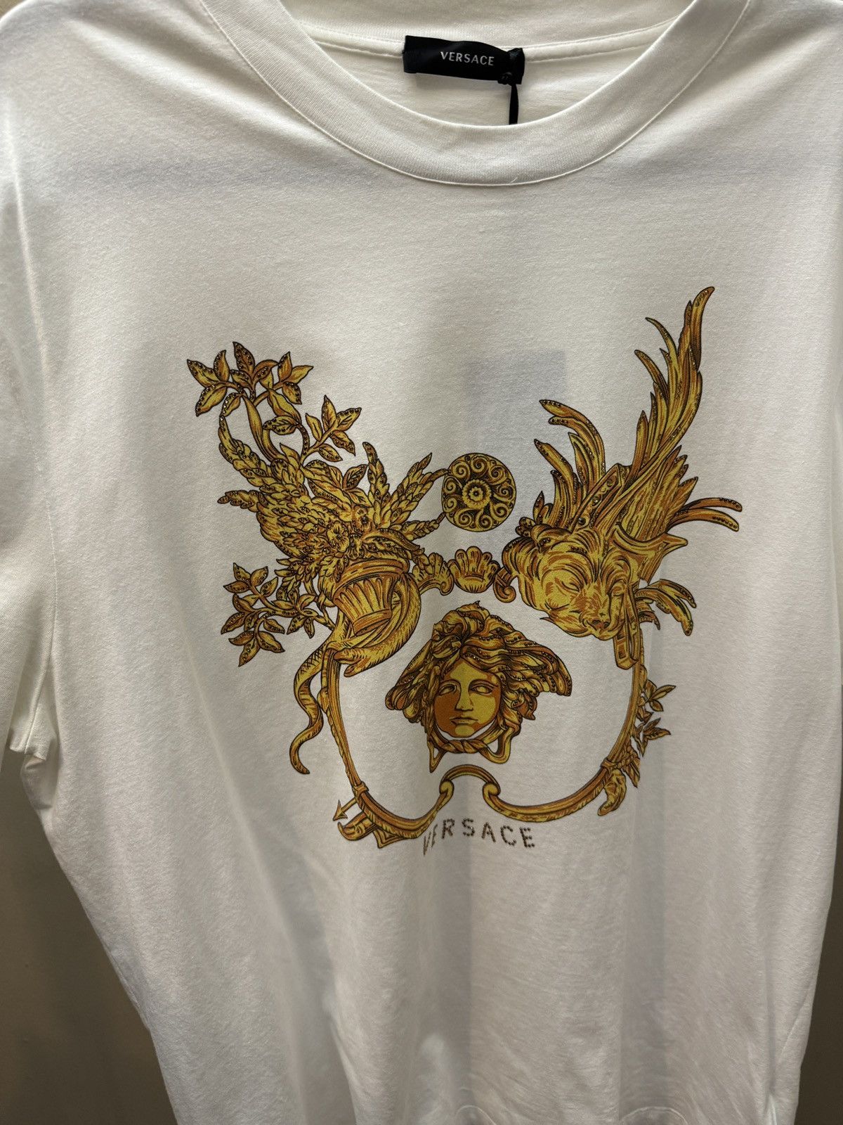 Versace Versace Crystal Embellished White/Gold T Shirt Size US XL / EU 56 / 4 - 2 Thumbnail