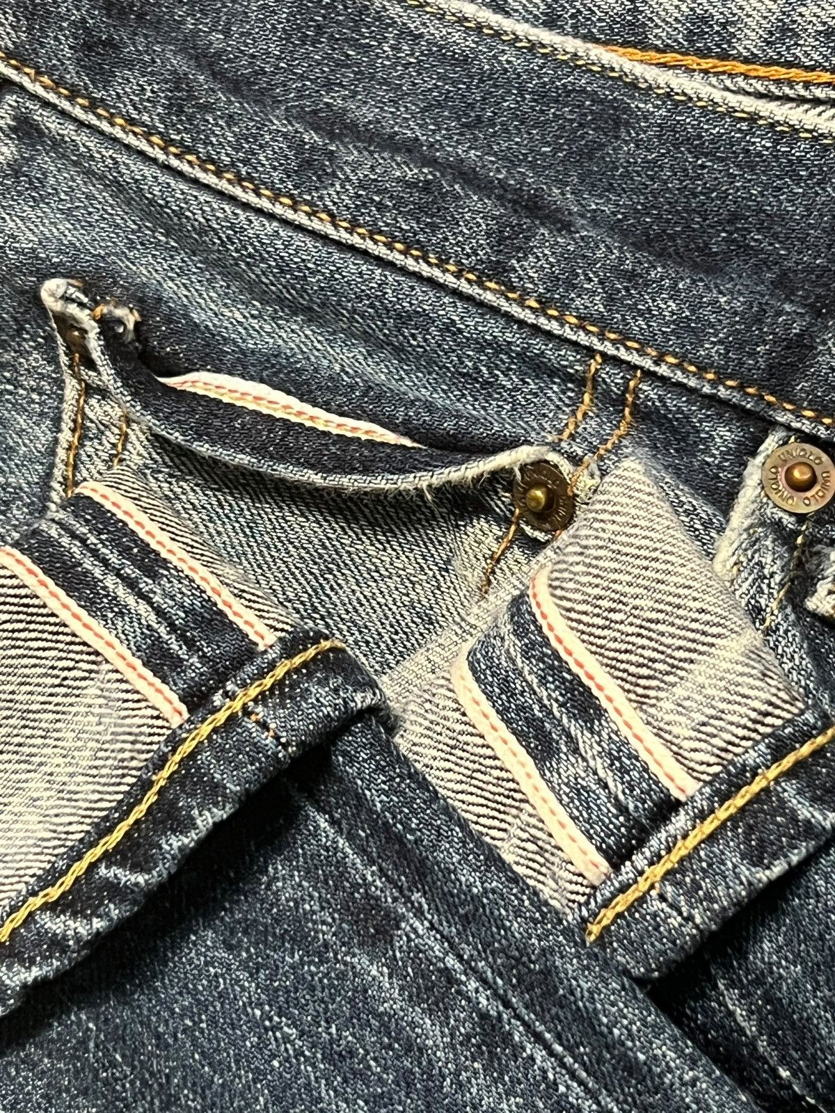 Uniqlo Vintage Uniqlo Selvedge Denim Japan - Faded Wash Jeans Size US 36 / EU 52 - 11 Thumbnail