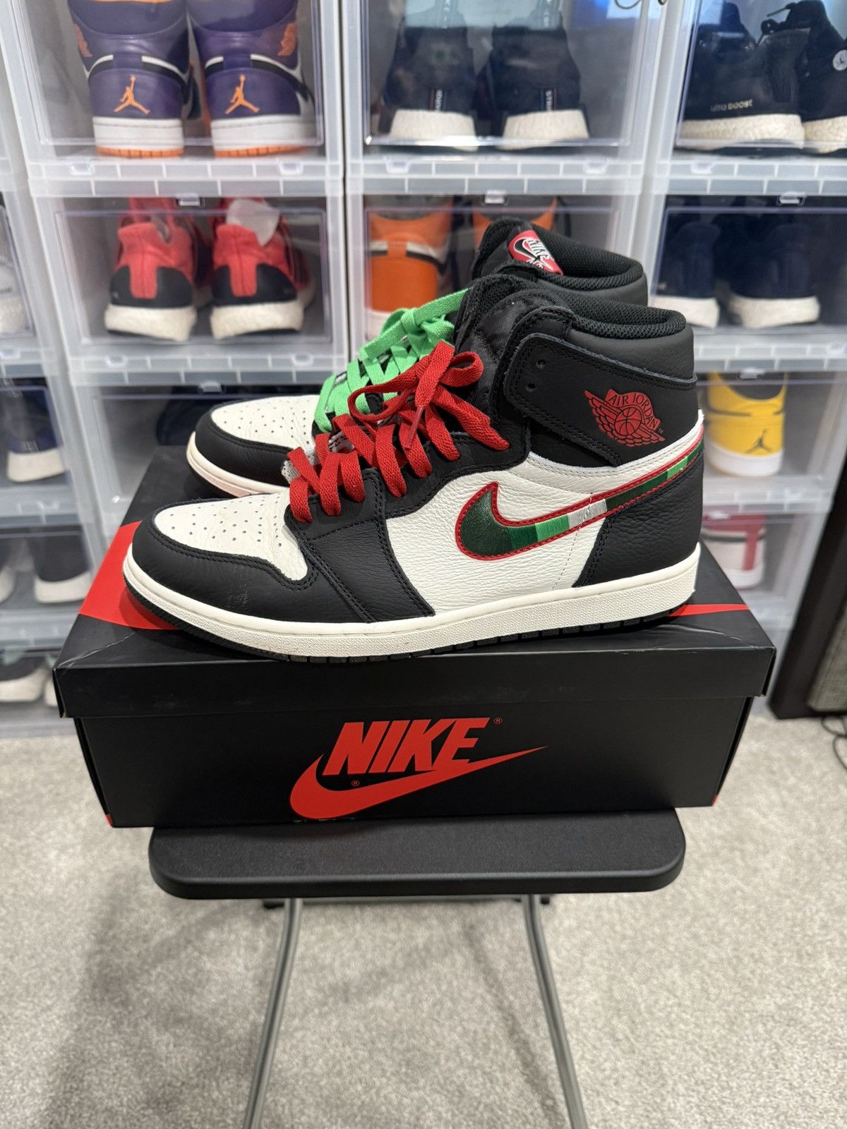 Jordan Brand Jordan 1 Sports Illustrated - 10.5 Size US 10.5 / EU 43-44 - 2 Thumbnail